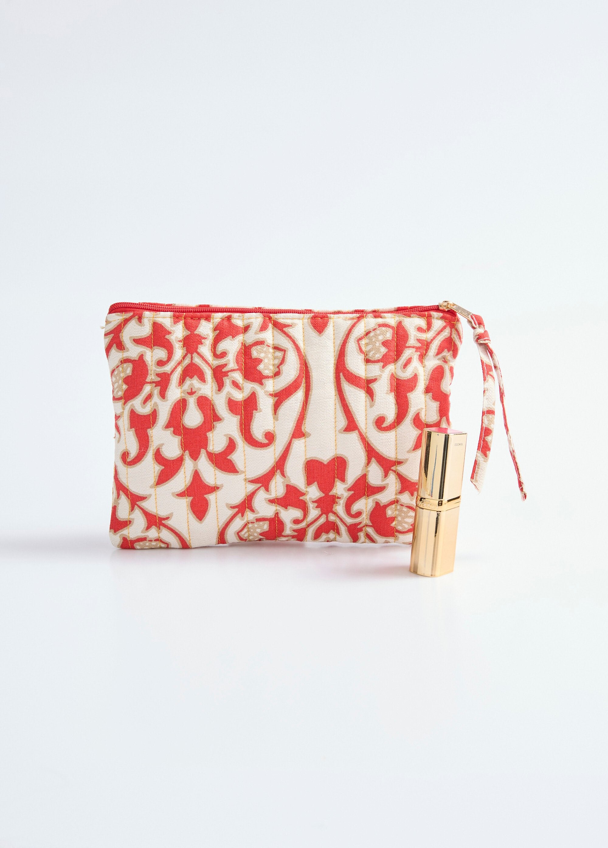 Small_quilted_zipped_pouch_Red_and_ecru_FA1_slim