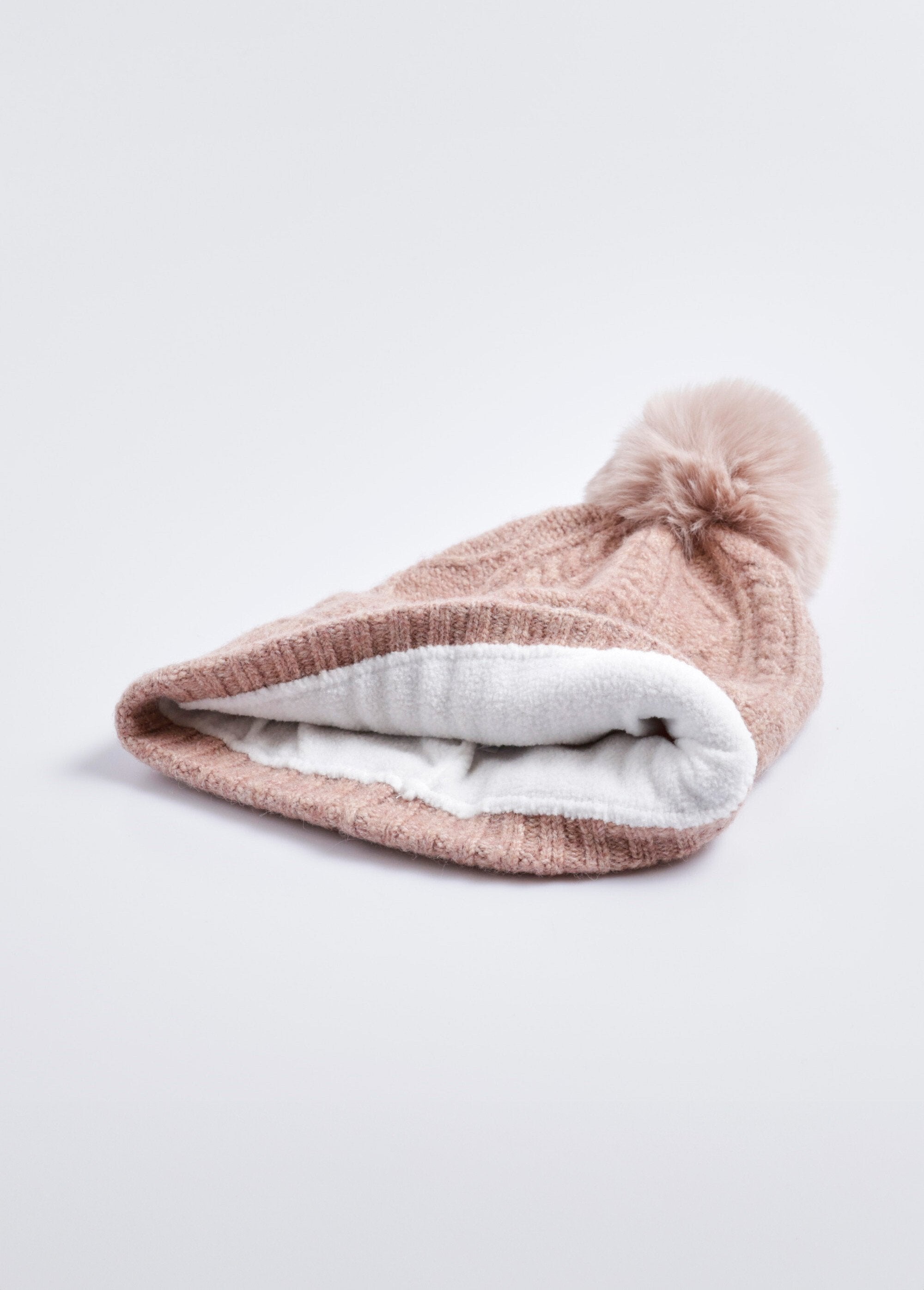 Ribbed_wool_hat_with_pompom_Pink_DE1_slim