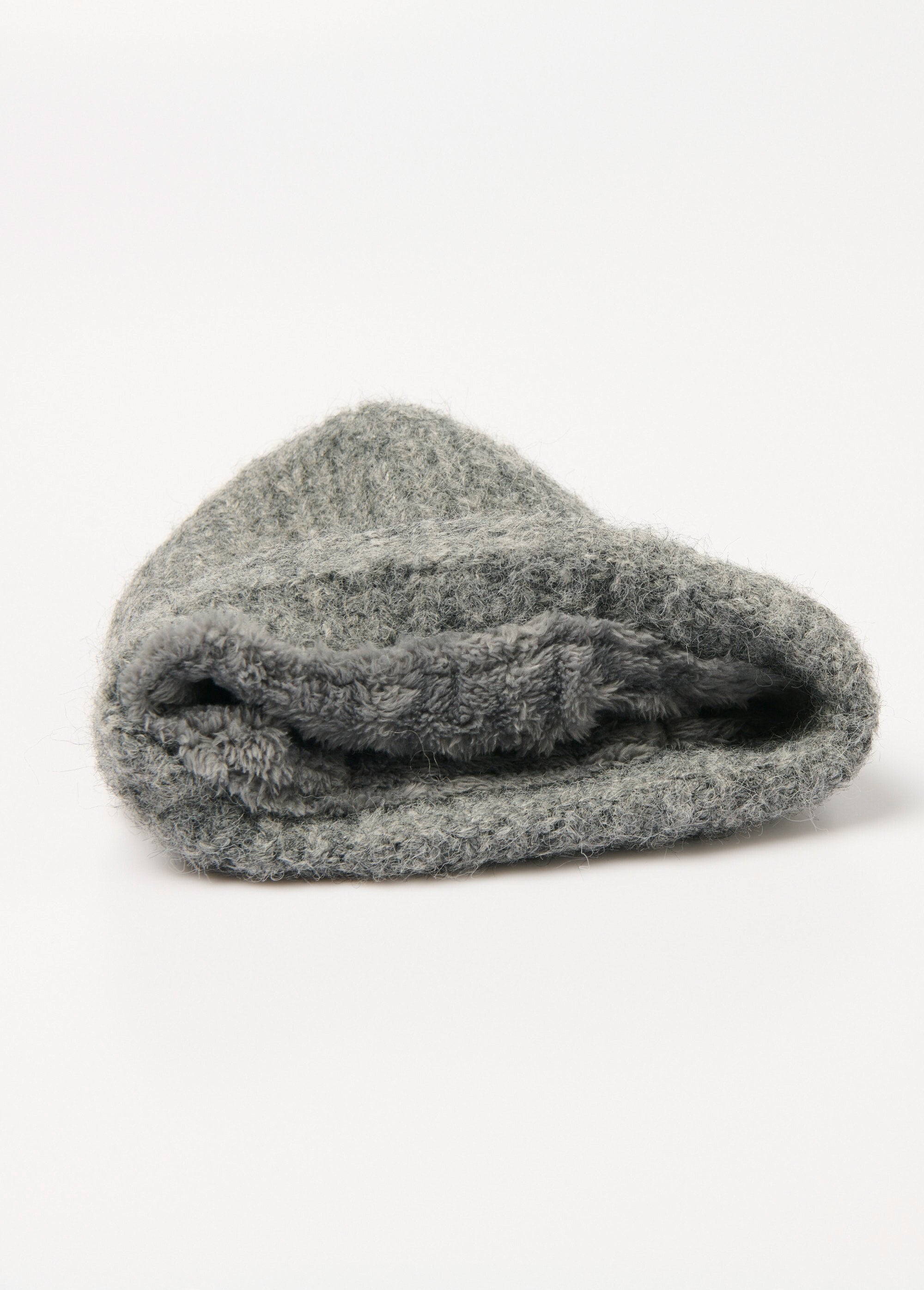 Warm_wool_hat_with_fleece_lining_Gray_UN1_slim