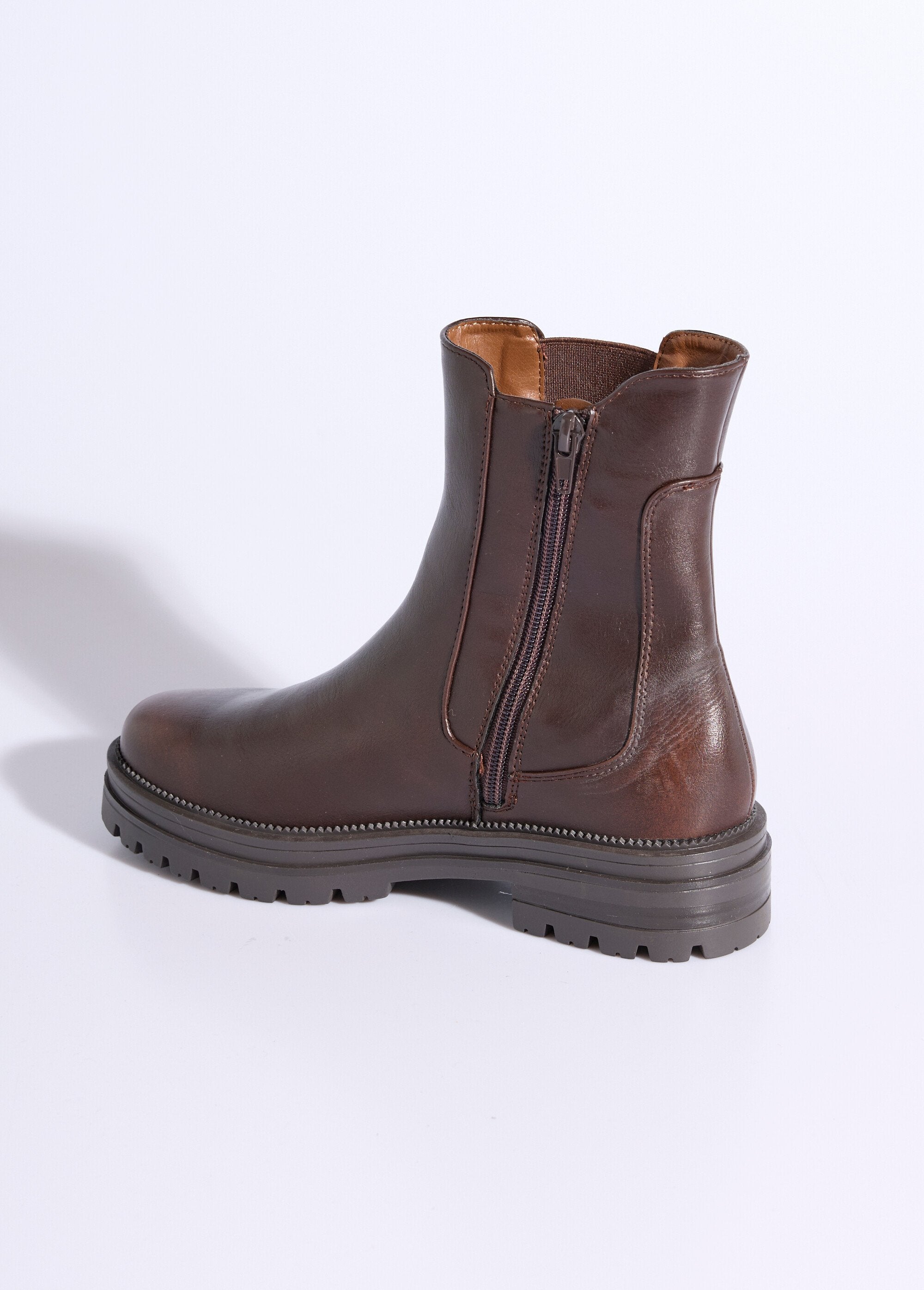 High-top_Chelsea_boots_with_lug_soles_Brown_DO1_slim