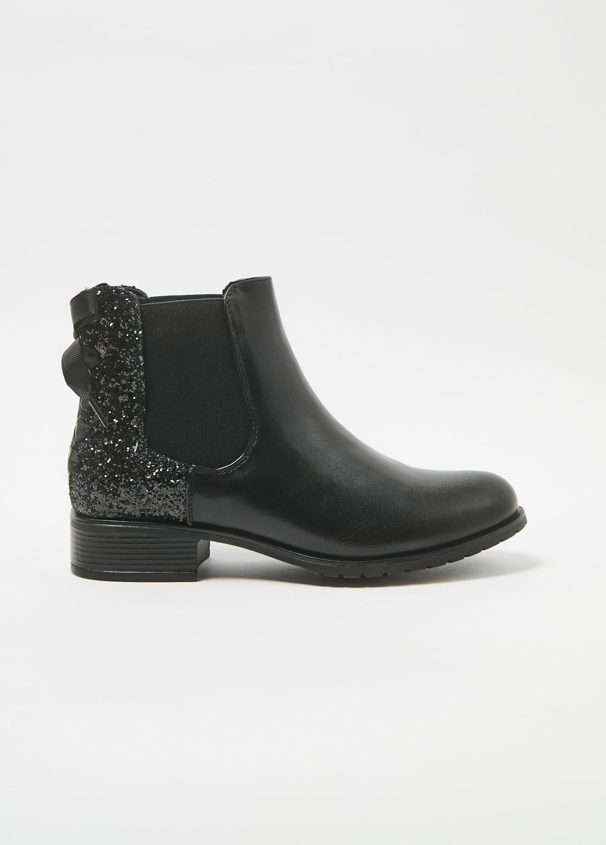 Chelsea_boots_with_fancy_heels_and_bow_Black_DR1_slim