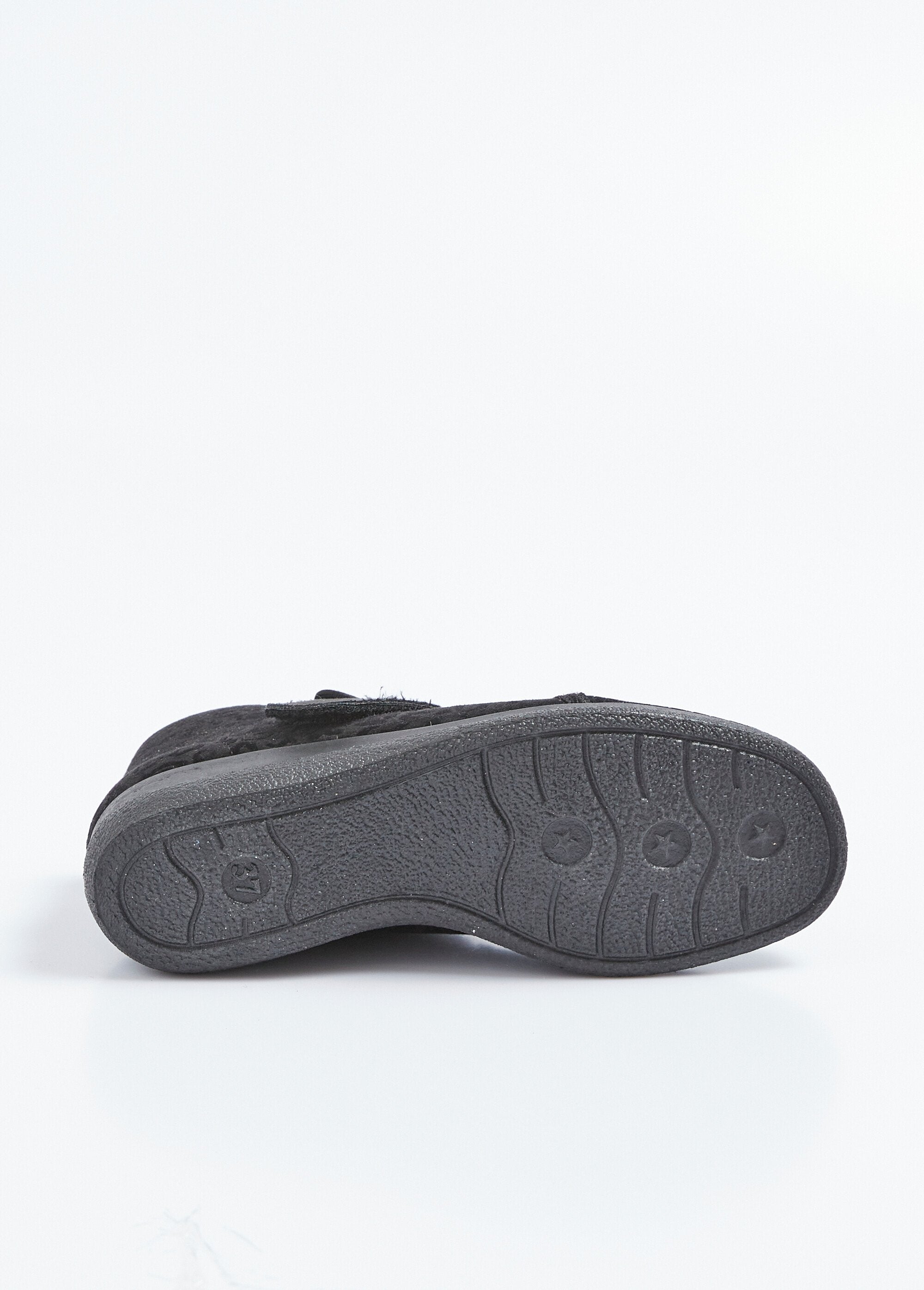 Comfortable_width_Velcro_boots_in_leopard_print_or_plain_Black_UN1_slim