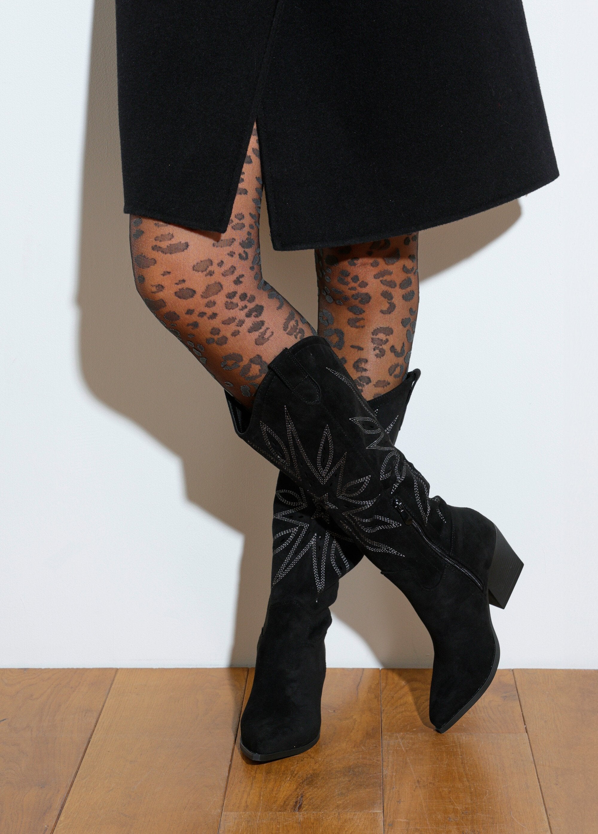 Suede_ankle_boots_with_heels,_western_style_Black_SF1_slim