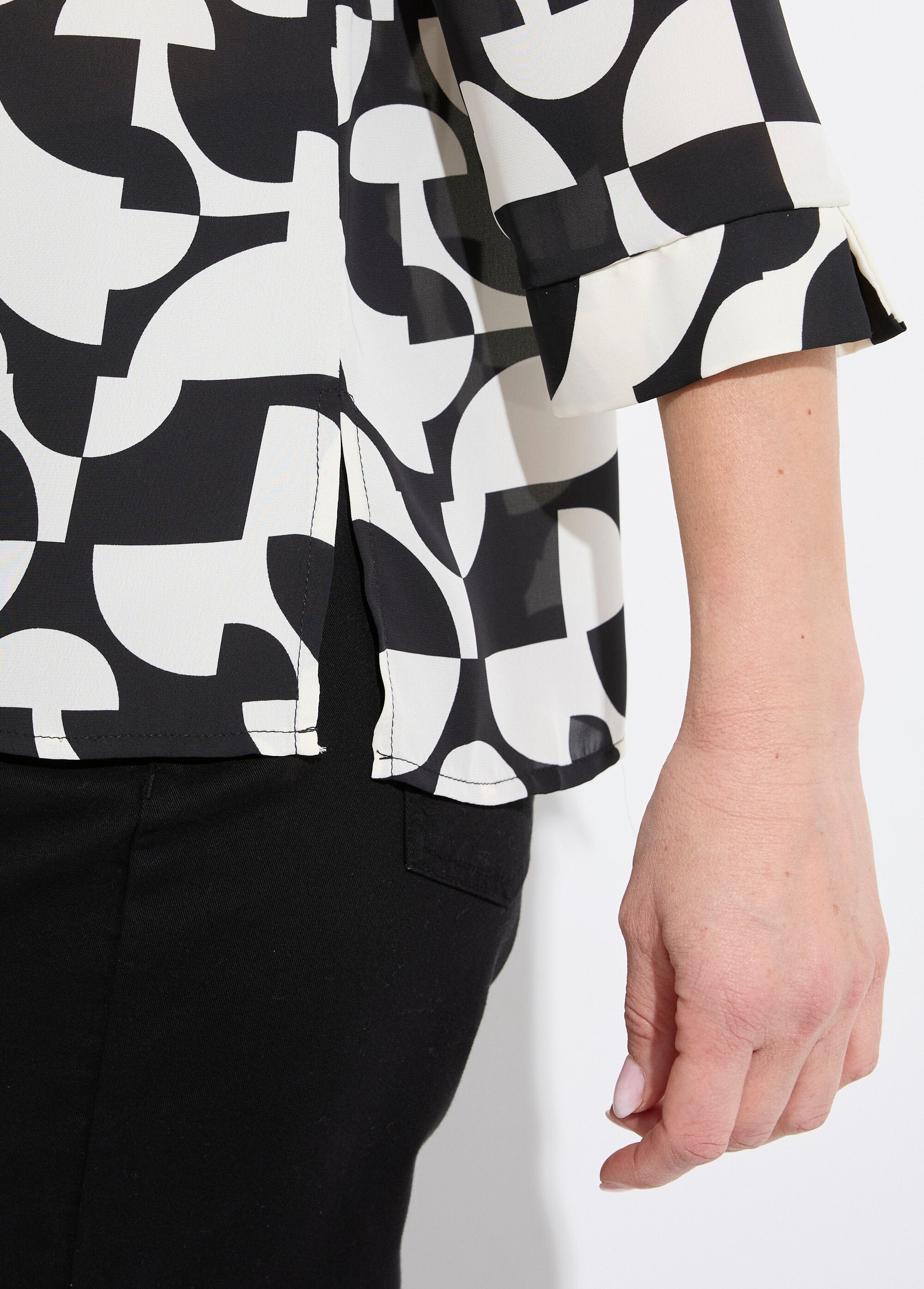 3/4_sleeve_button-down_blouse_with_graphic_print_Black_and_ecru_DE2_slim