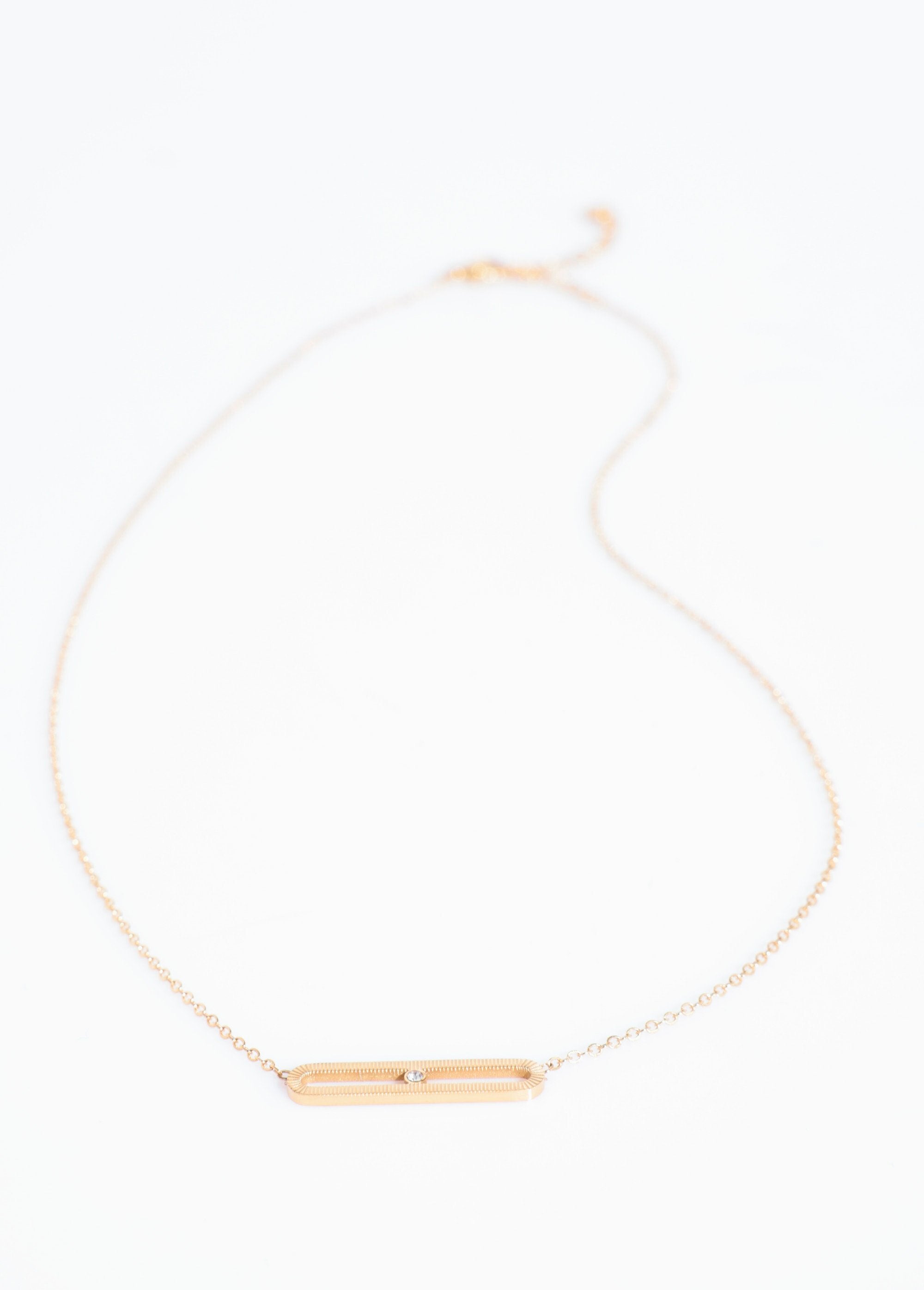Zirconium_bar_pendant_necklace_Golden_DE1_slim