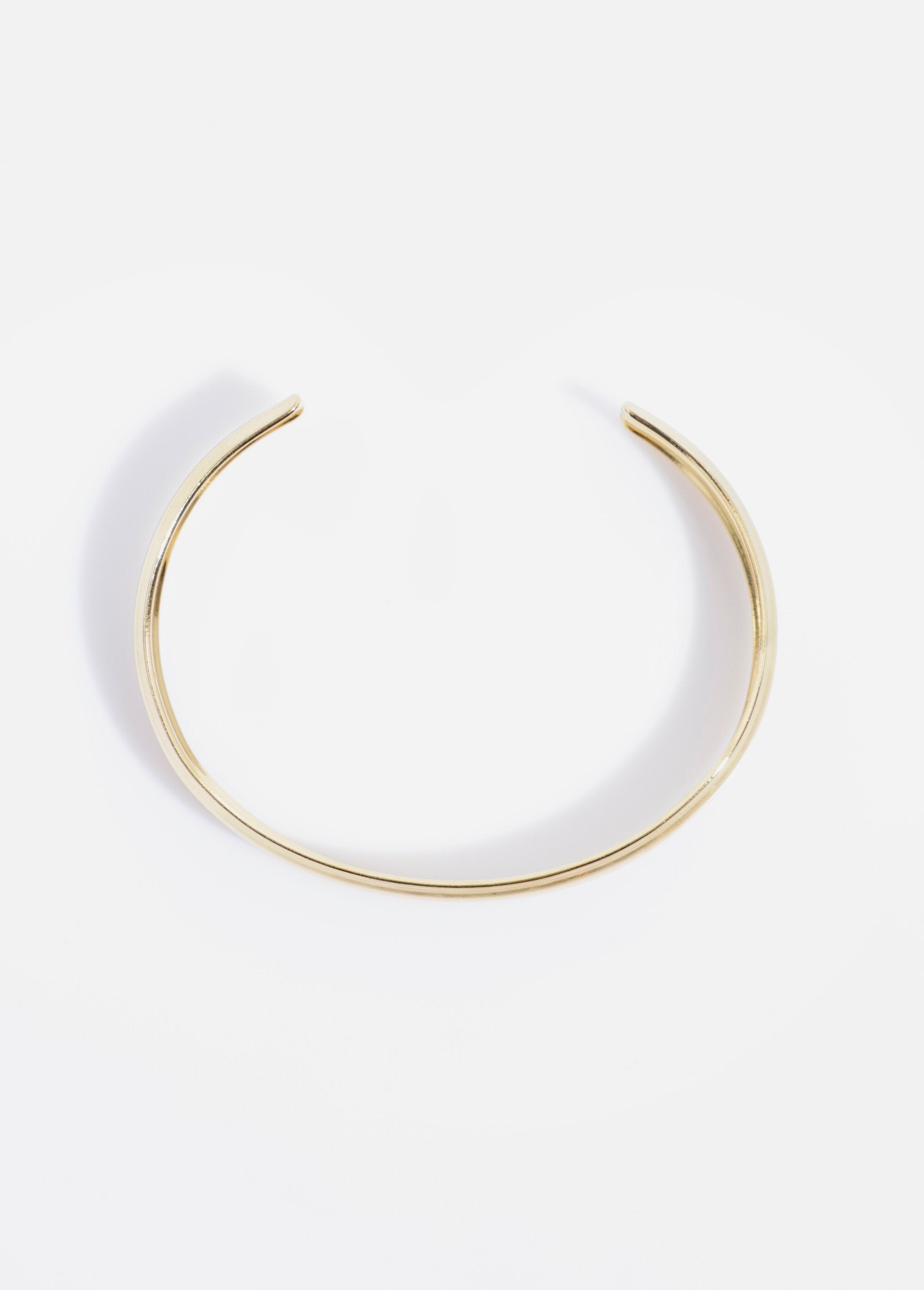 Double_rigid_oval_semi-open_ring_Golden_DE1_slim