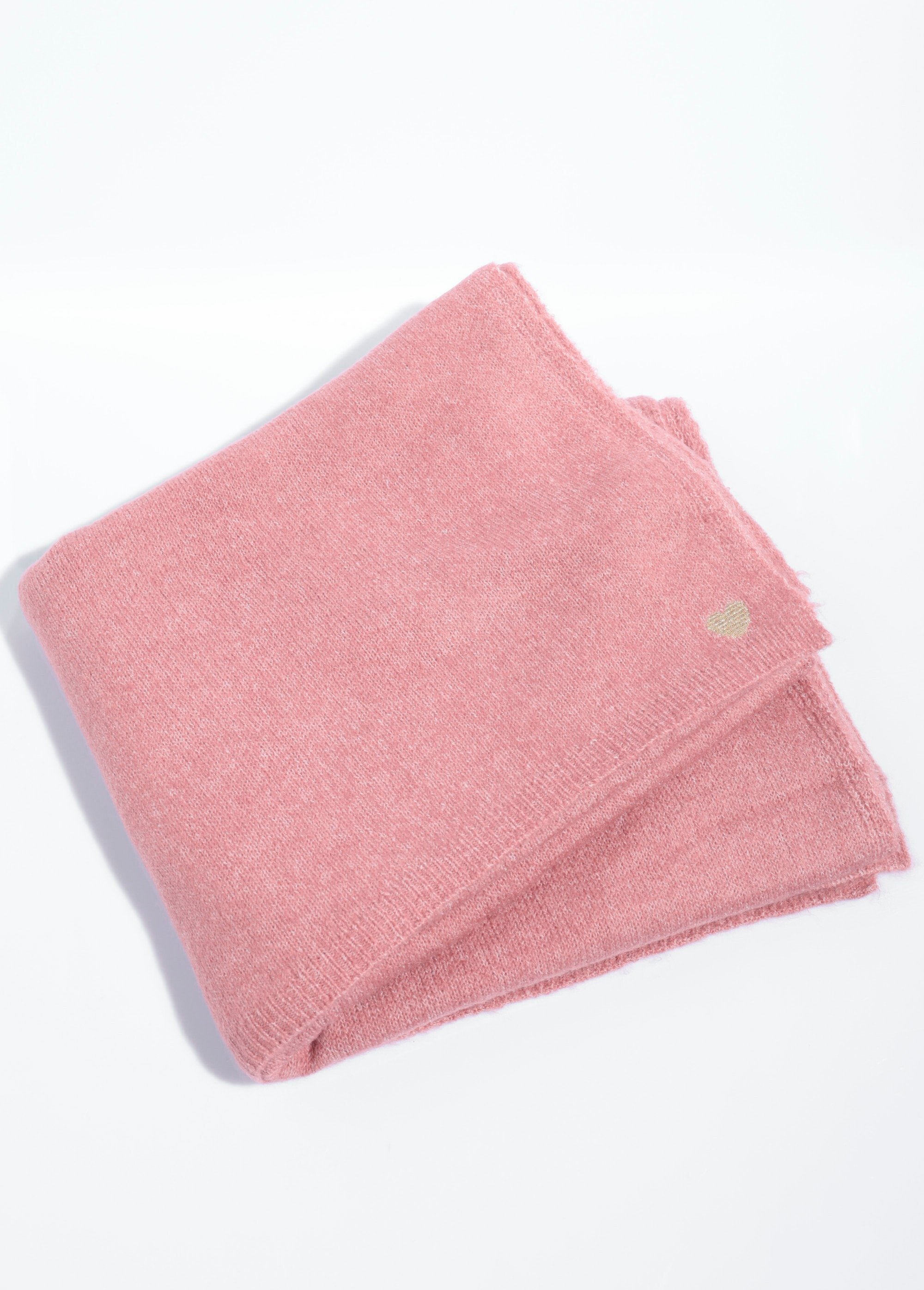 Warm_fine_ribbed_wool_scarf_Old_pink_AP1_slim