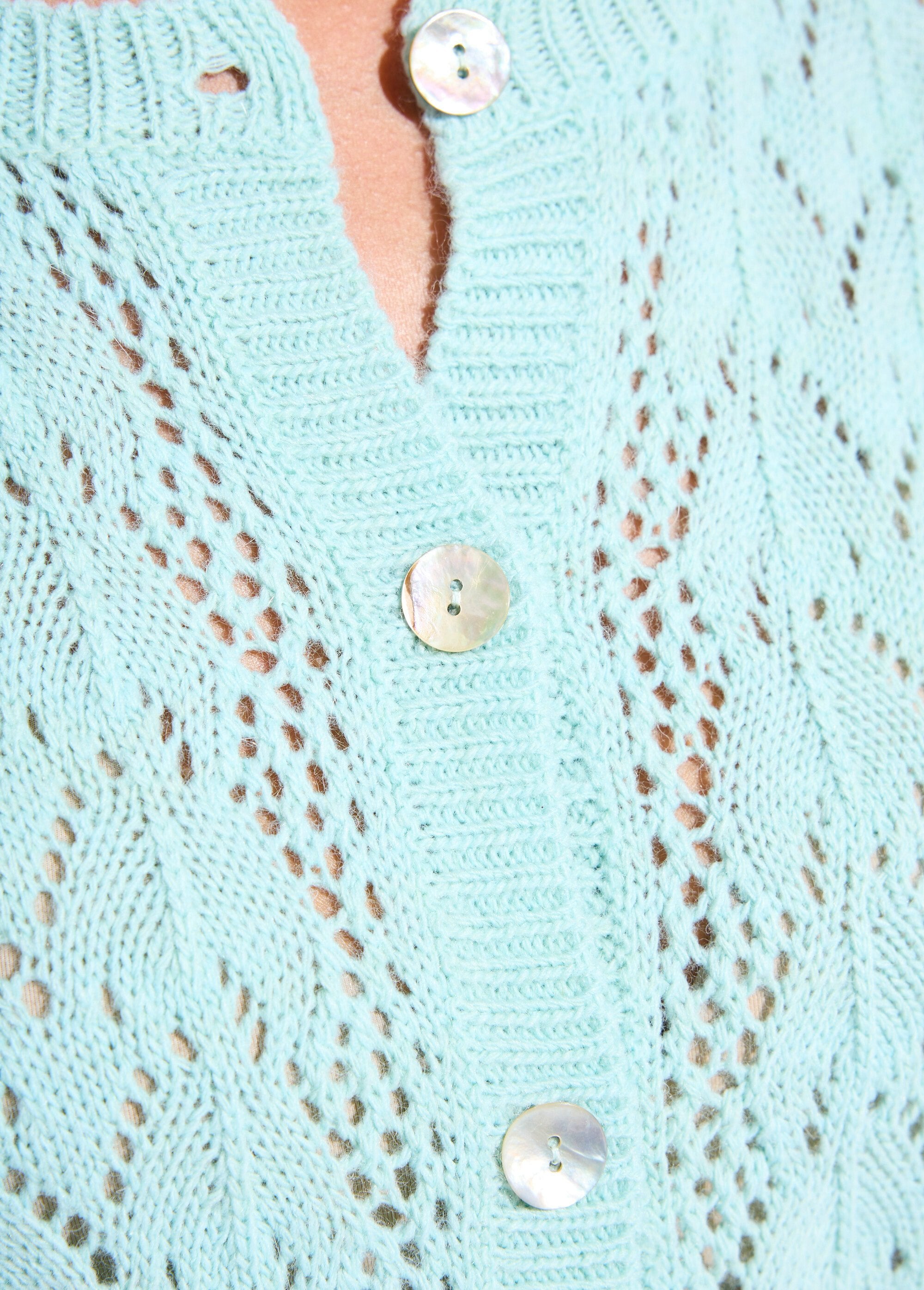 Openwork_buttoned_cardigan_with_wool_and_cashmere_Green_DE3_slim