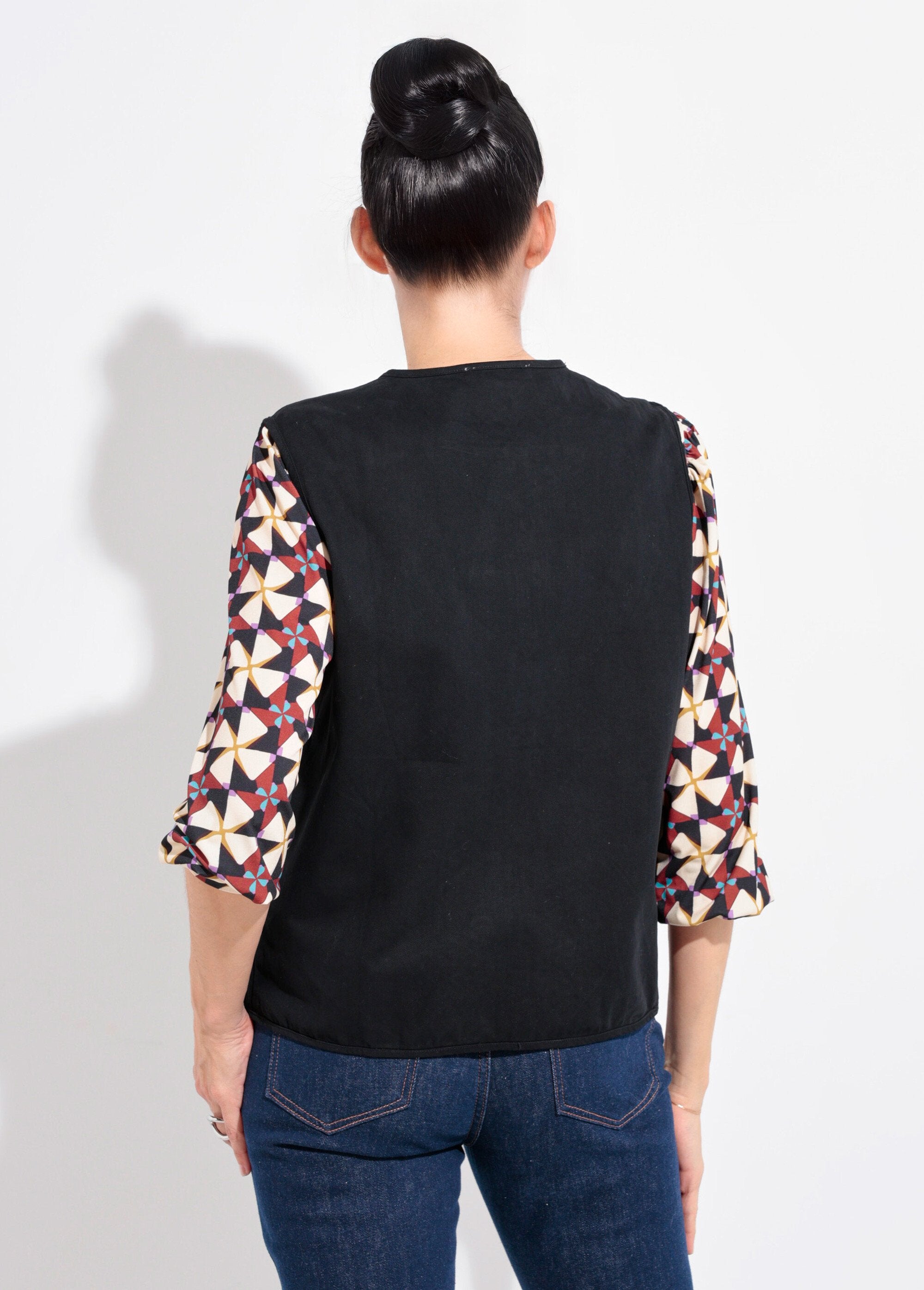 Sleeveless_round-neck_twill_vest_Black_DO1_slim