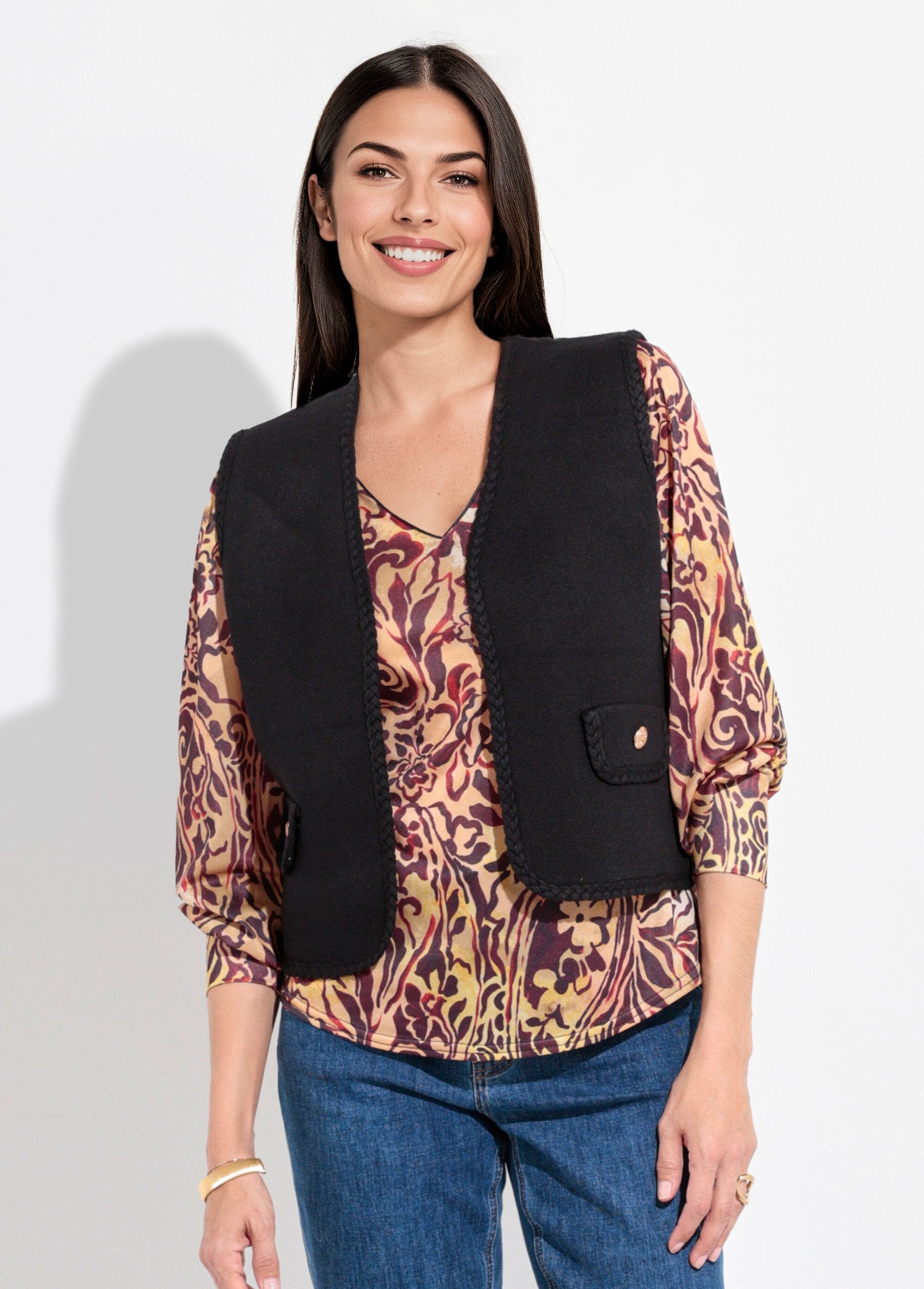 Thick_sleeveless_vest_with_braided_details_Black_FA1_slim