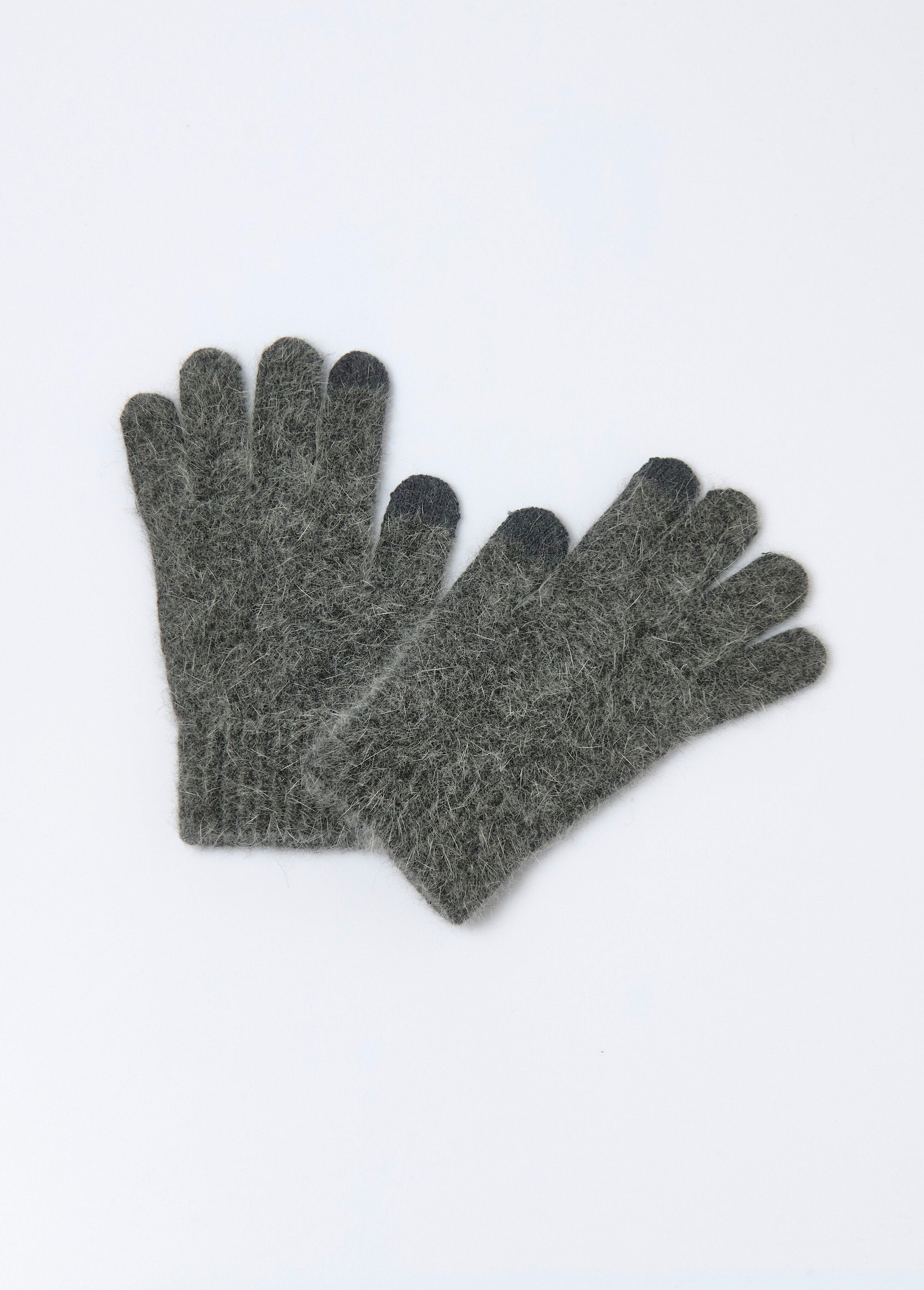 Warm_stretch_touchscreen_gloves_Gray_FA1_slim