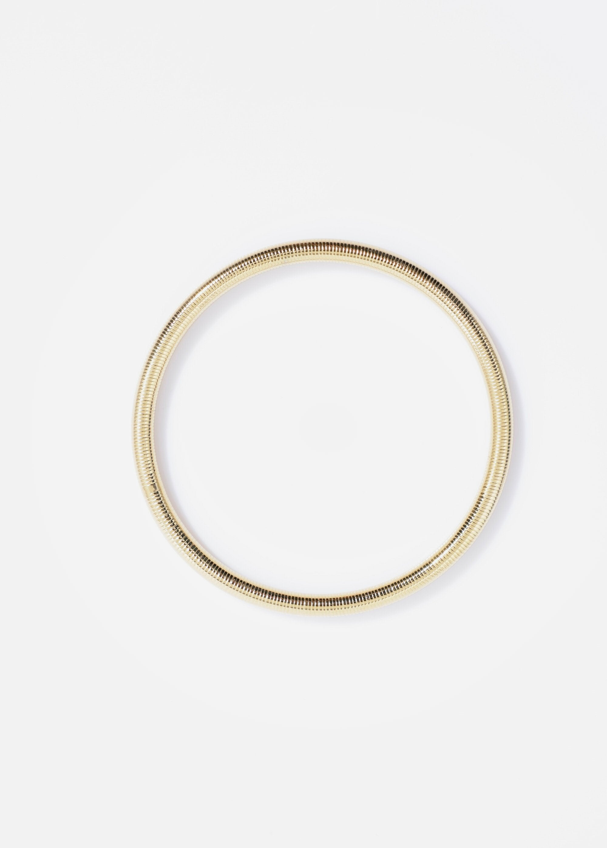 Round_stainless_steel_snake_mesh_bangle_Golden_DE1_slim