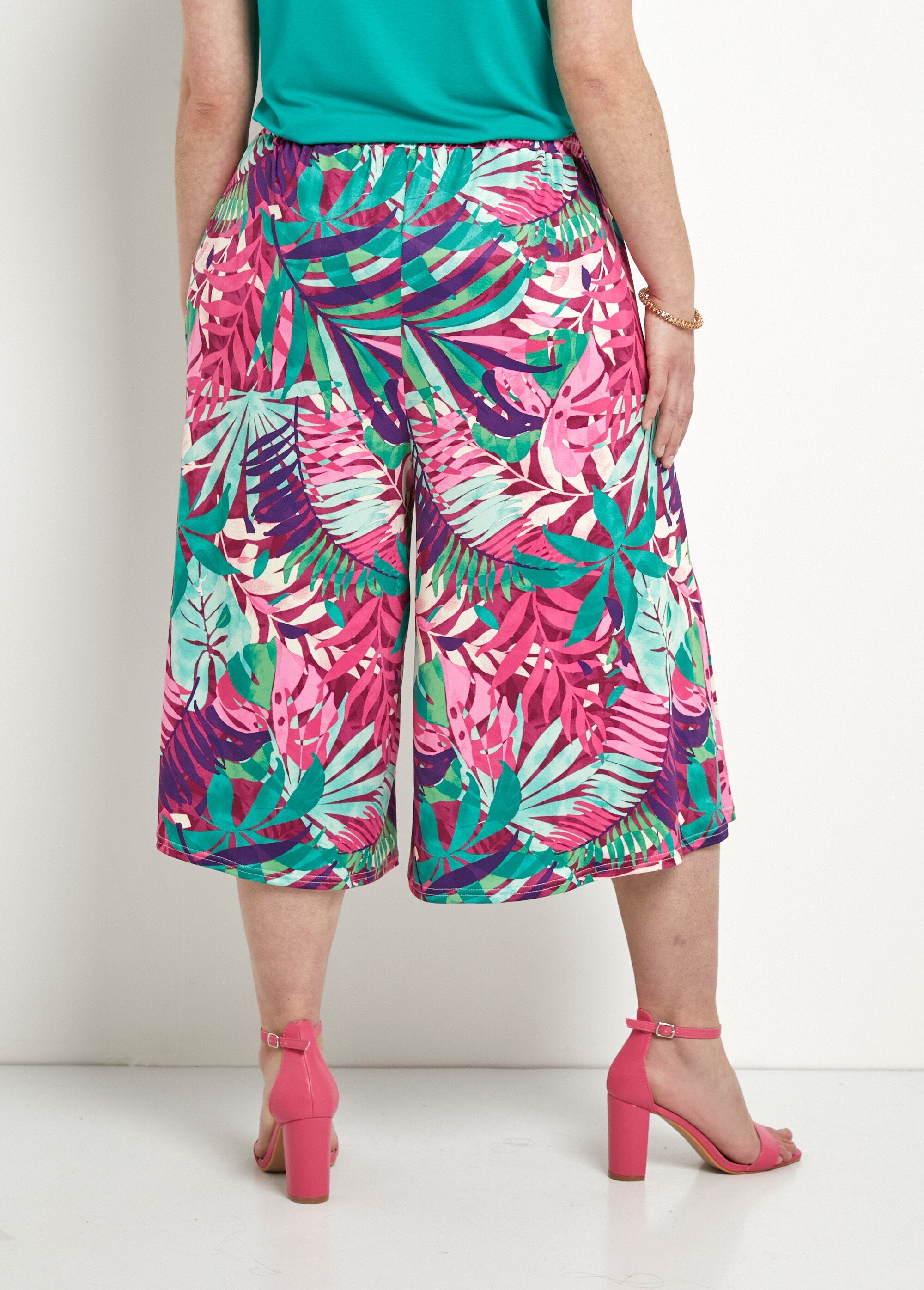 Tropical_print_elasticated_waist_culottes_Multicolor_DO1_curvy