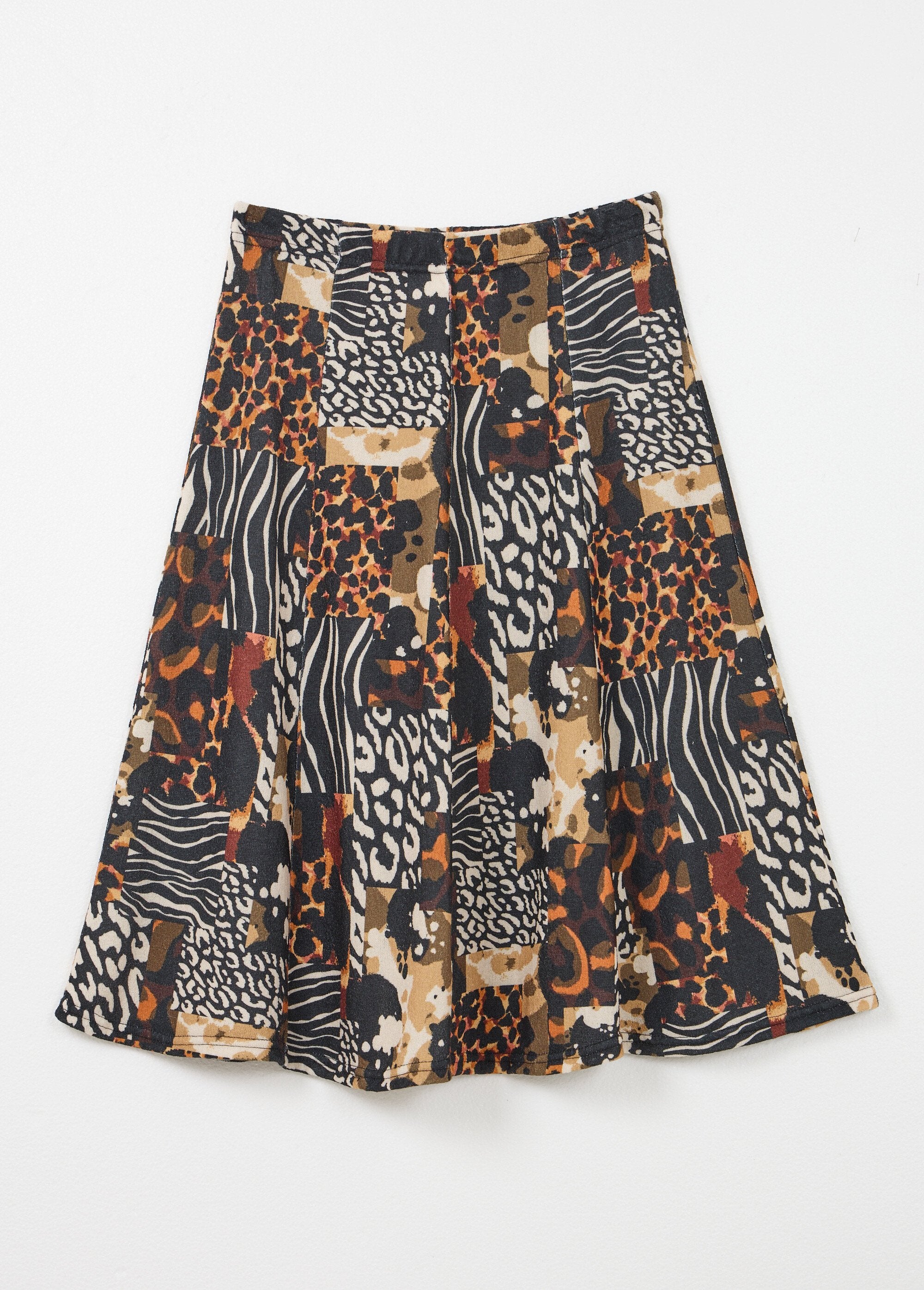 Mid-length_flared_skirt_with_animal_print_and_warm_knit_Black_and_orange_AP1_slim