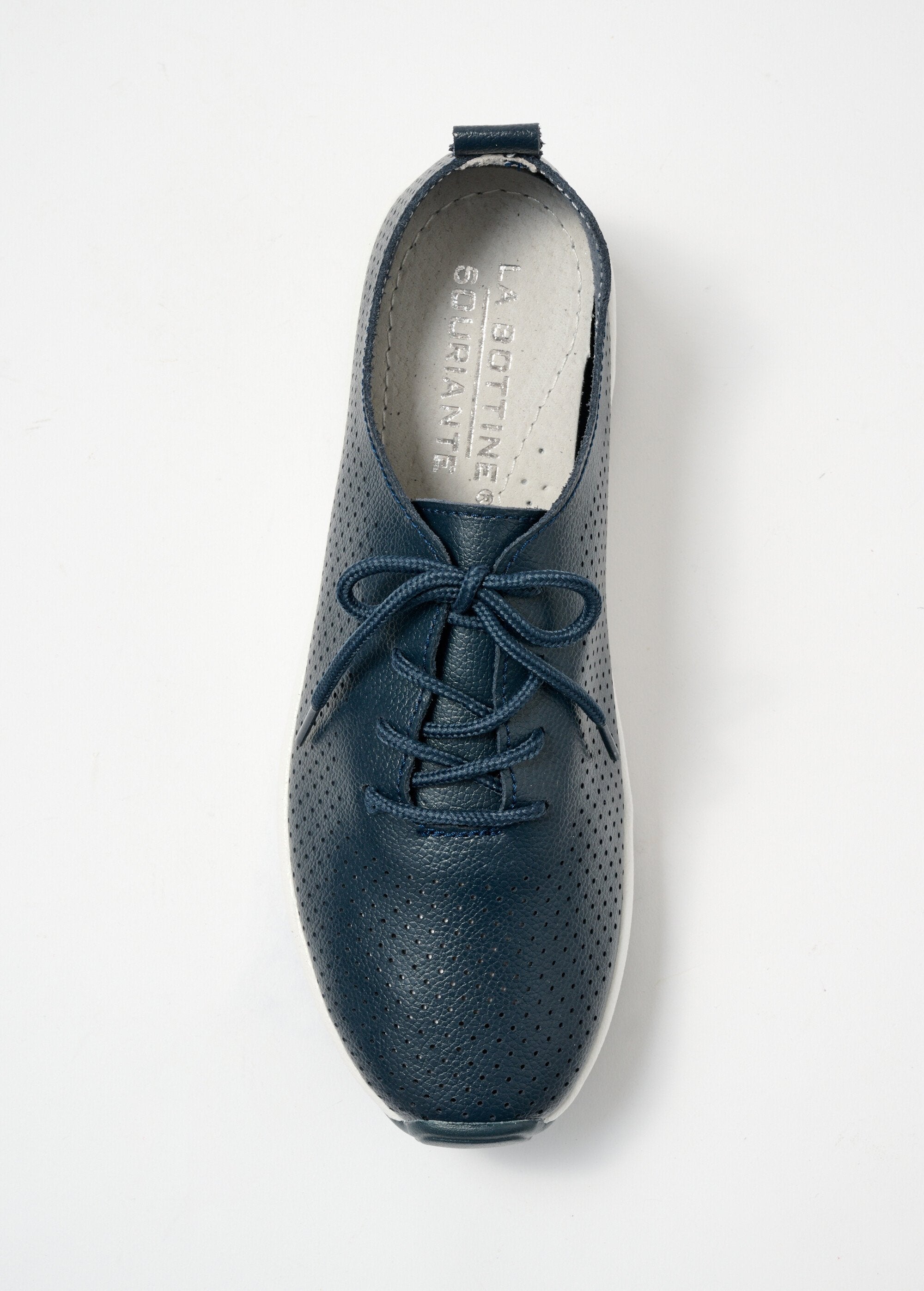 Perforated_leather_sneakers_Marine_OV1_slim