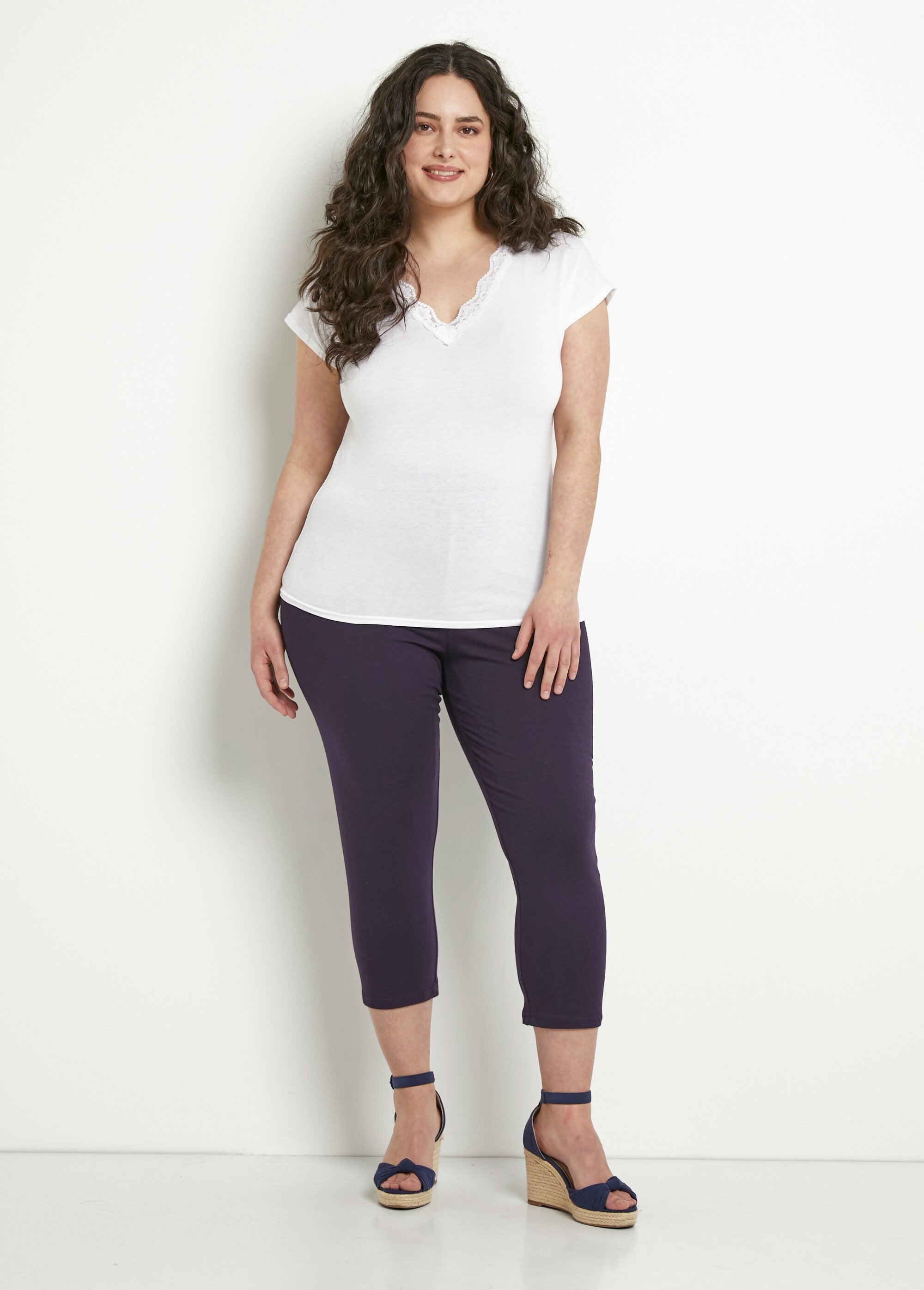 Short_leggings_with_elasticated_waistband_in_cotton_Plain_plum_SF1_curvy