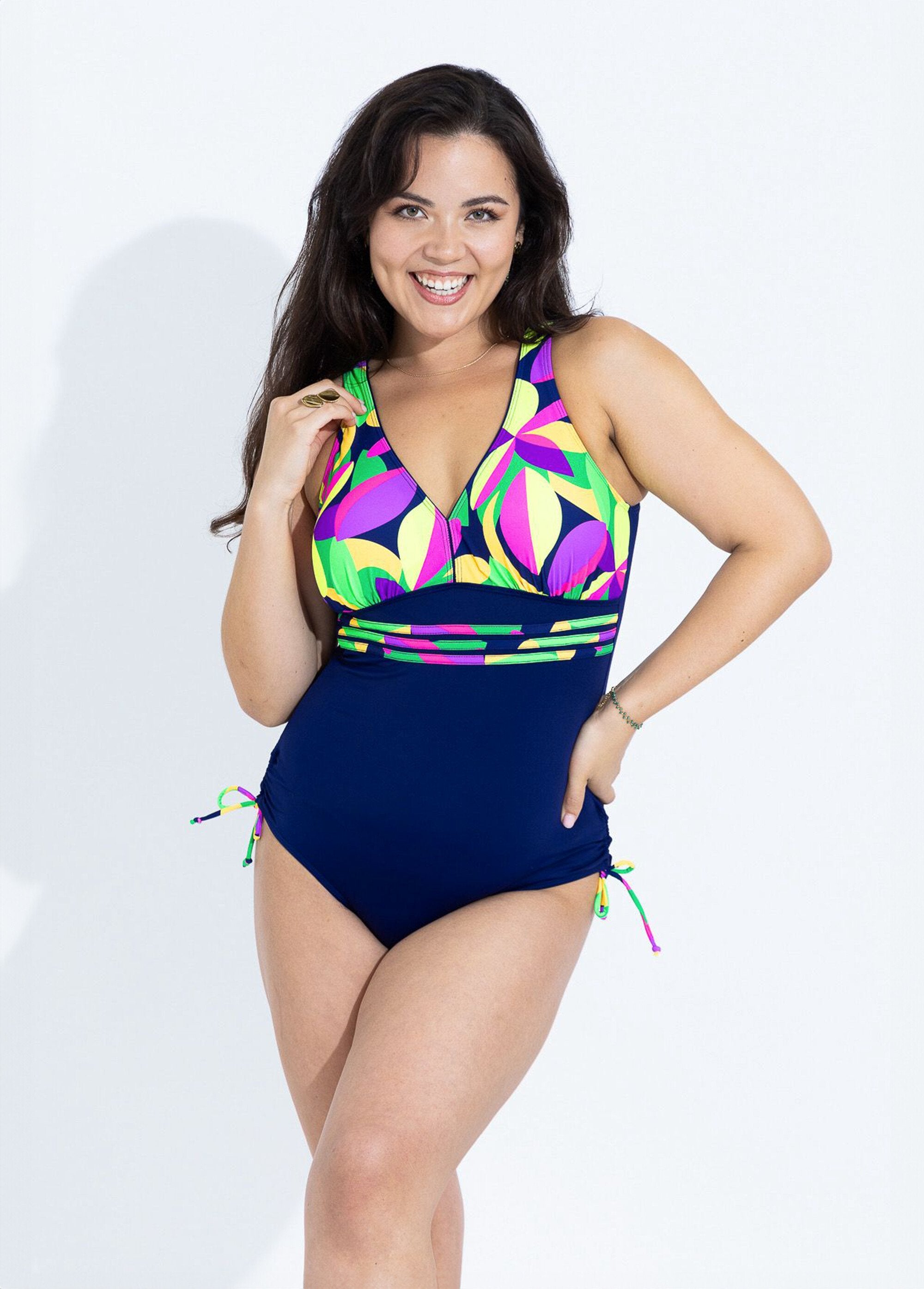 Graphic_1-piece_swimsuit_Multicolored_marine_FA1_slim
