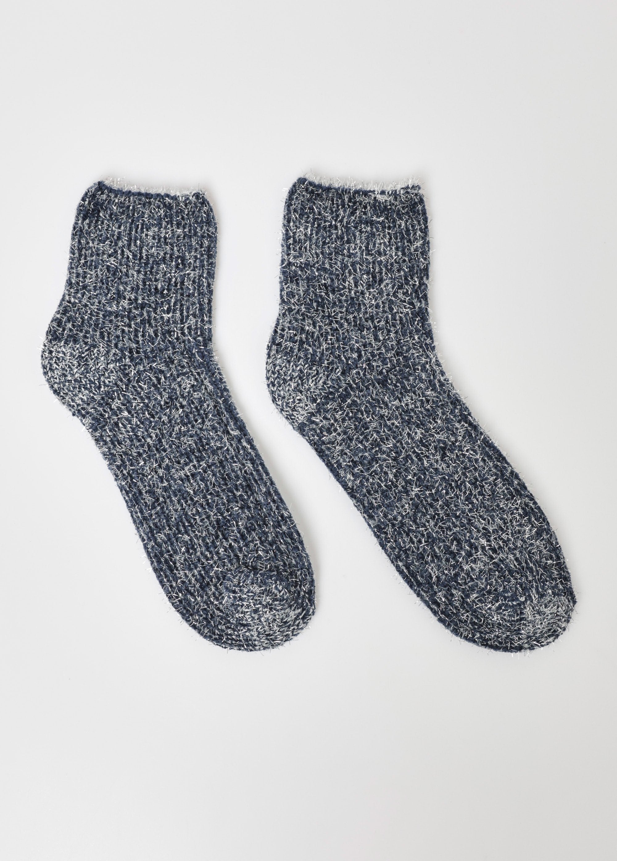 Pair_of_chenille_knit_socks_Marine_FA1_slim