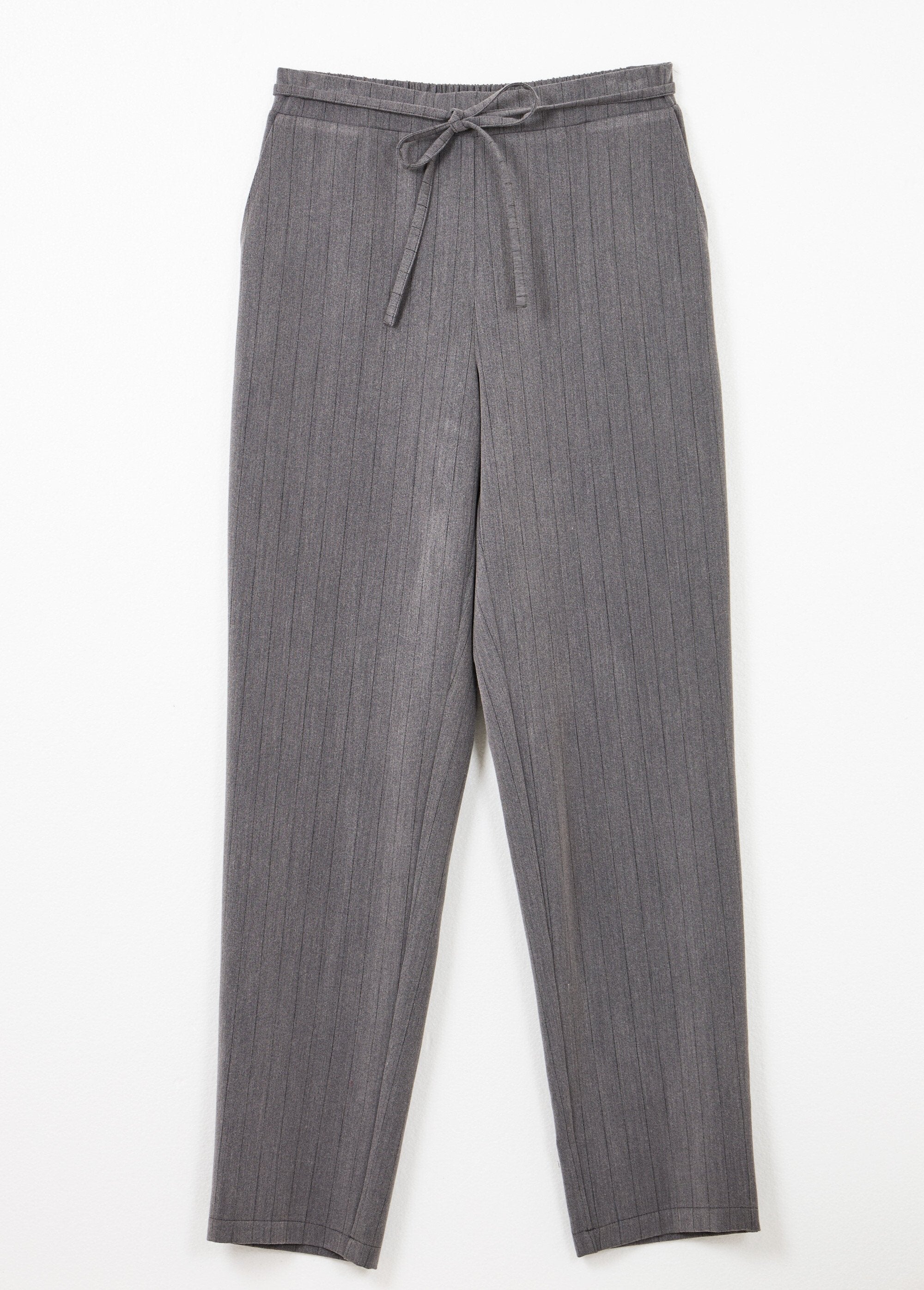 Straight_pants_with_elasticated_3/4_waist_tie_Gray_and_black_AP1_slim