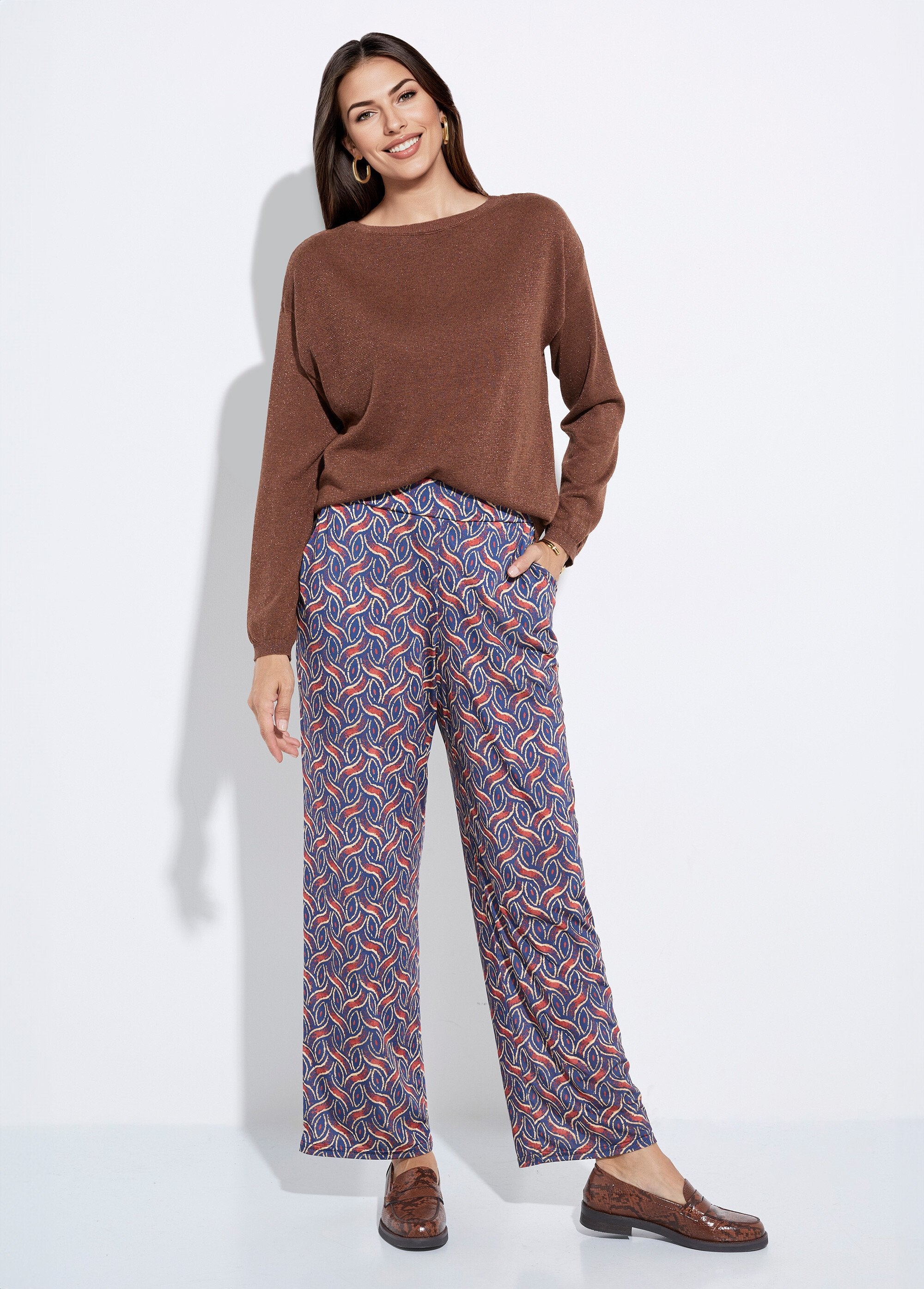 Wide_flowing_pants_with_ethnic_print_Navy_and_brick_SF1_slim