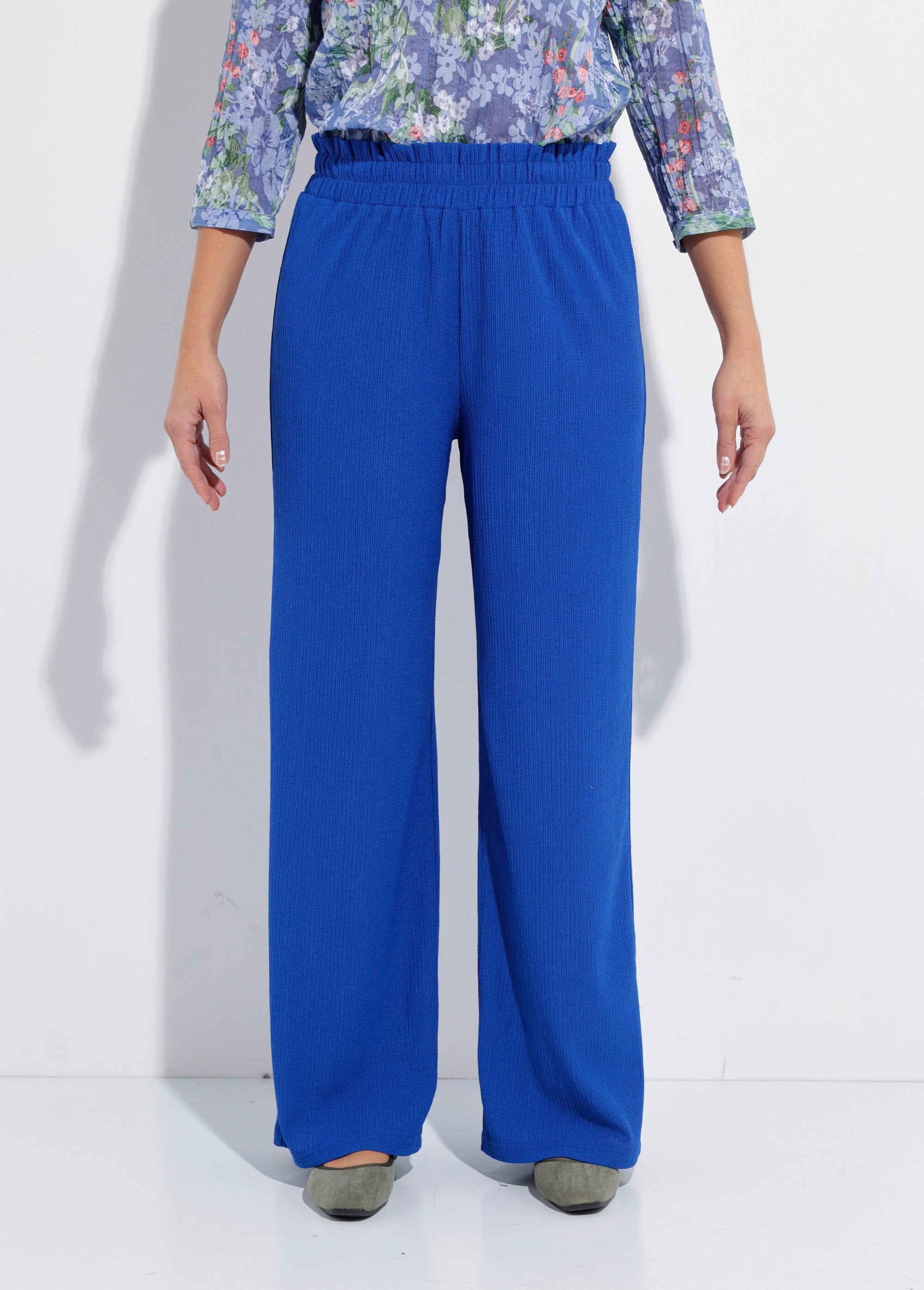 Green_wide_elasticated_waistband_trousers_with_raised_mesh_Hard_blue_FA1_slim