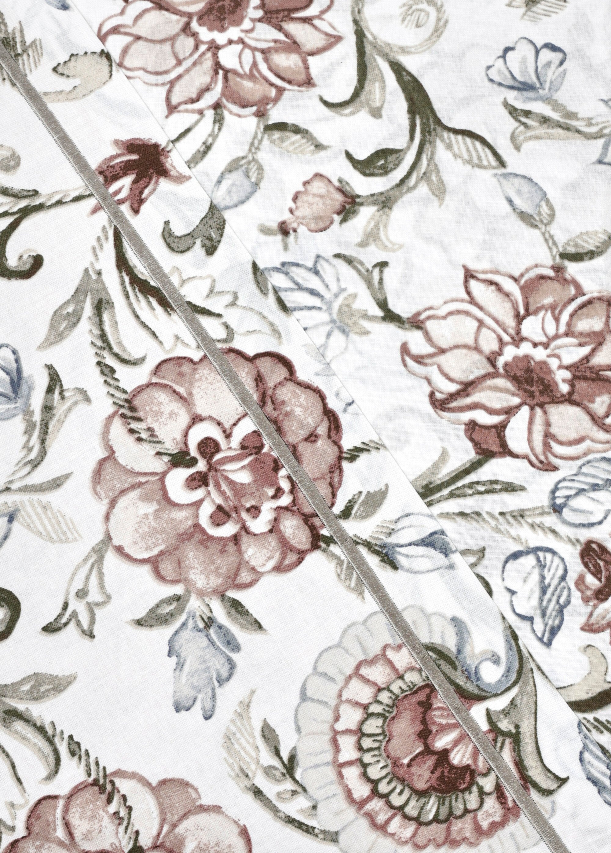 Camellias_3-Piece_Duvet_Cover_Set_Gray_DO1_slim