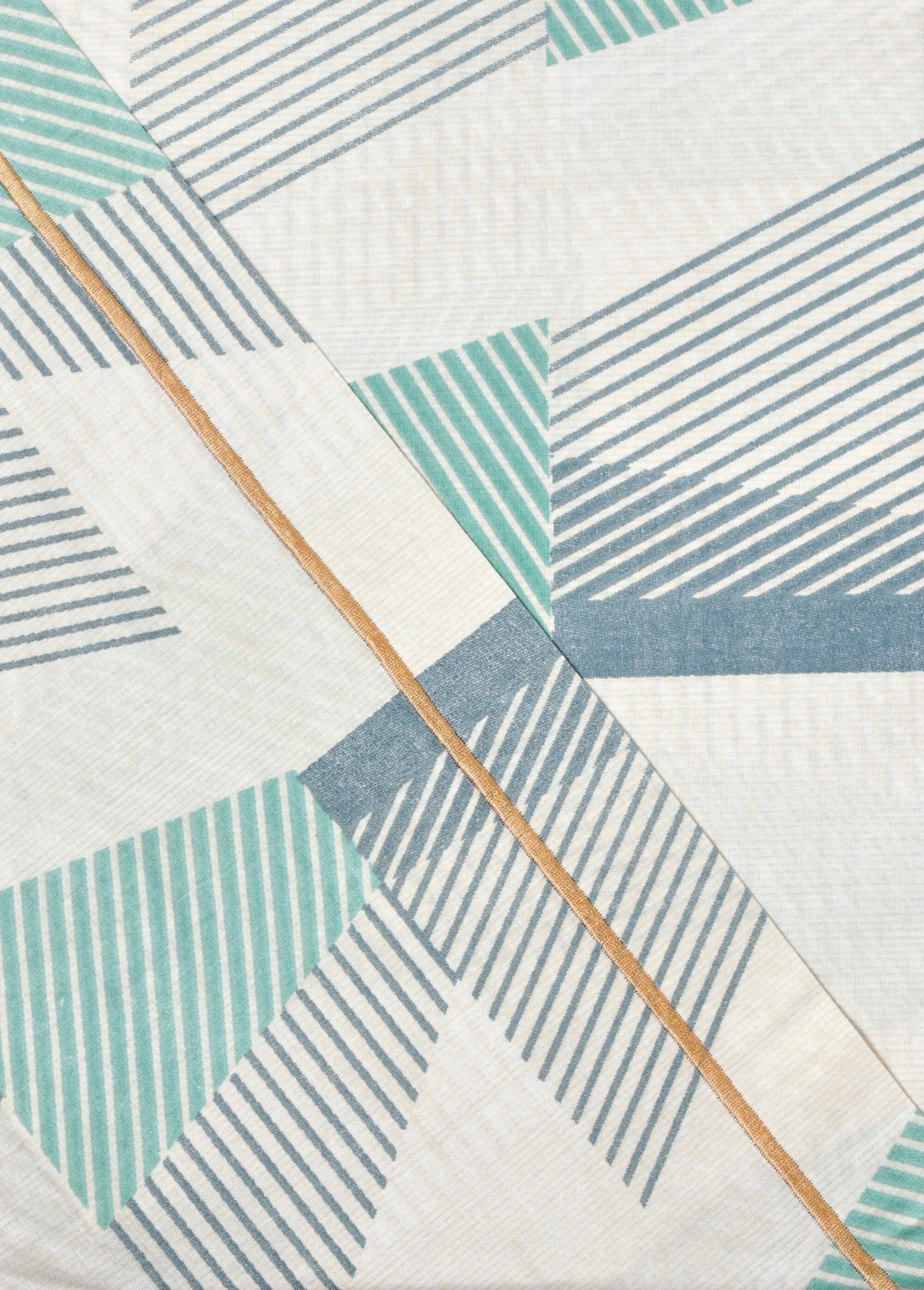 3-piece_bedding_set_with_duvet_cover,_four-color_Blue_print_DO1_slim