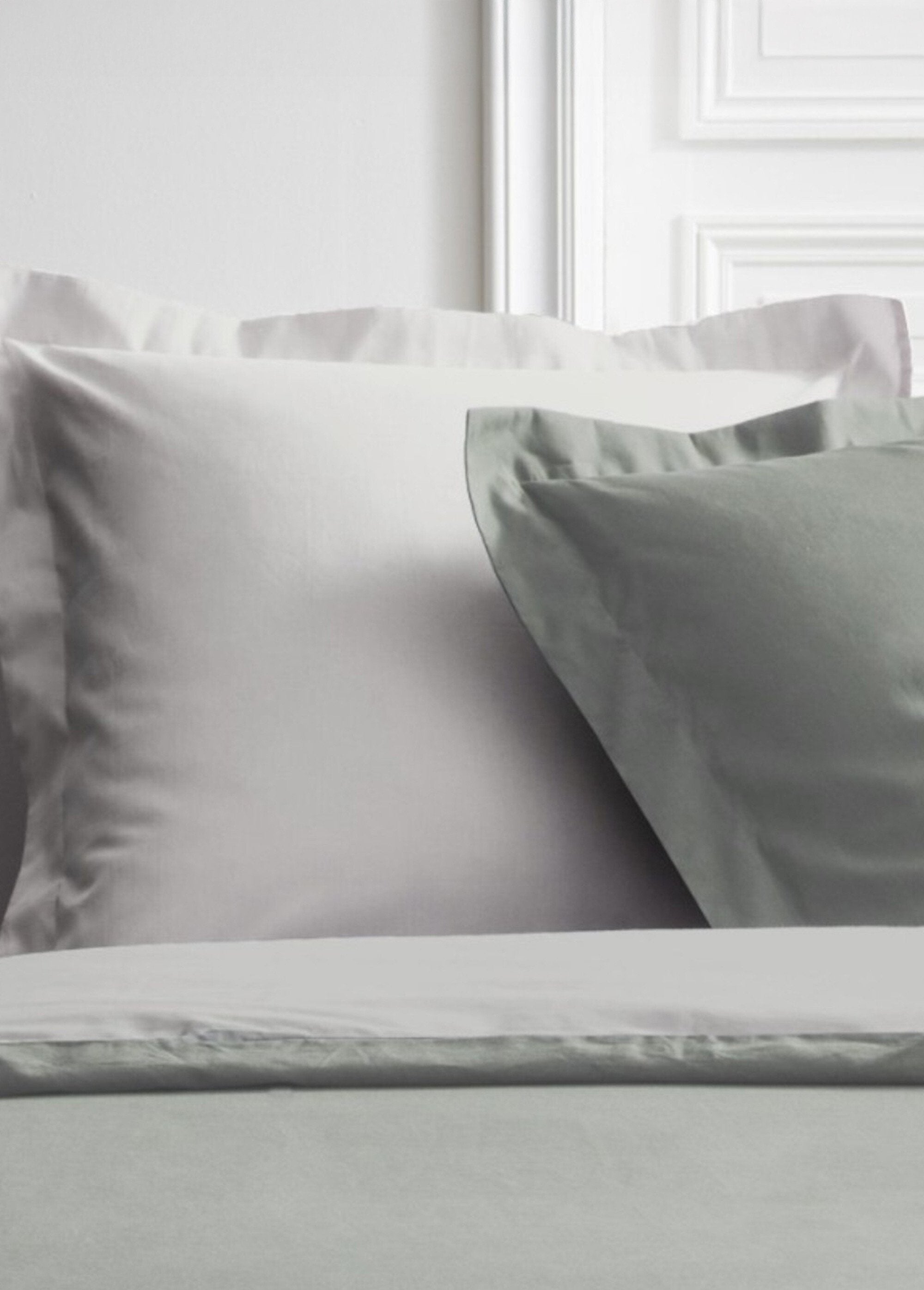 Cotton_percale_bedding_set,_240_x_220cm_Dune_and_sage_DE1_slim