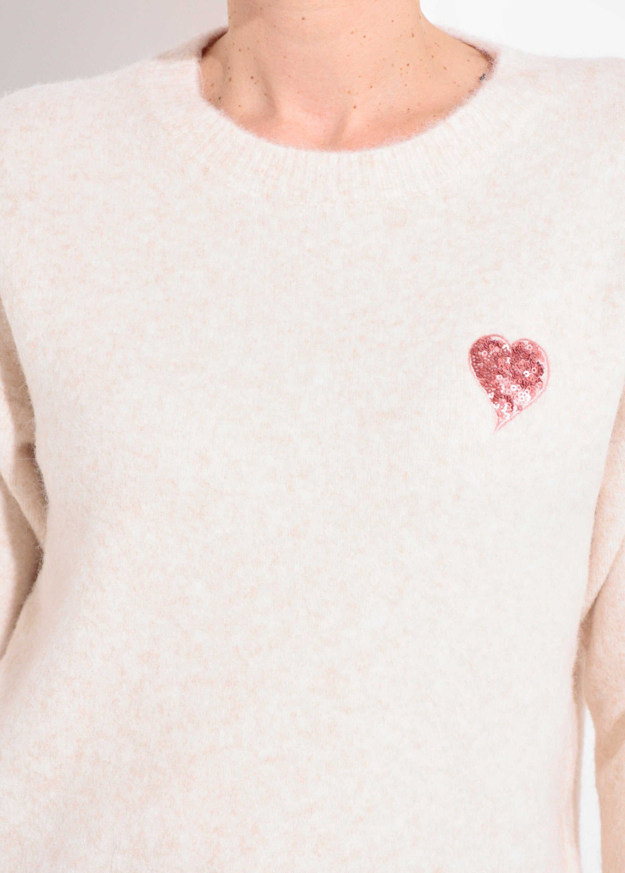 Round_neck_sweater_with_sequin_pattern_detail_Light_beige_DE1_slim