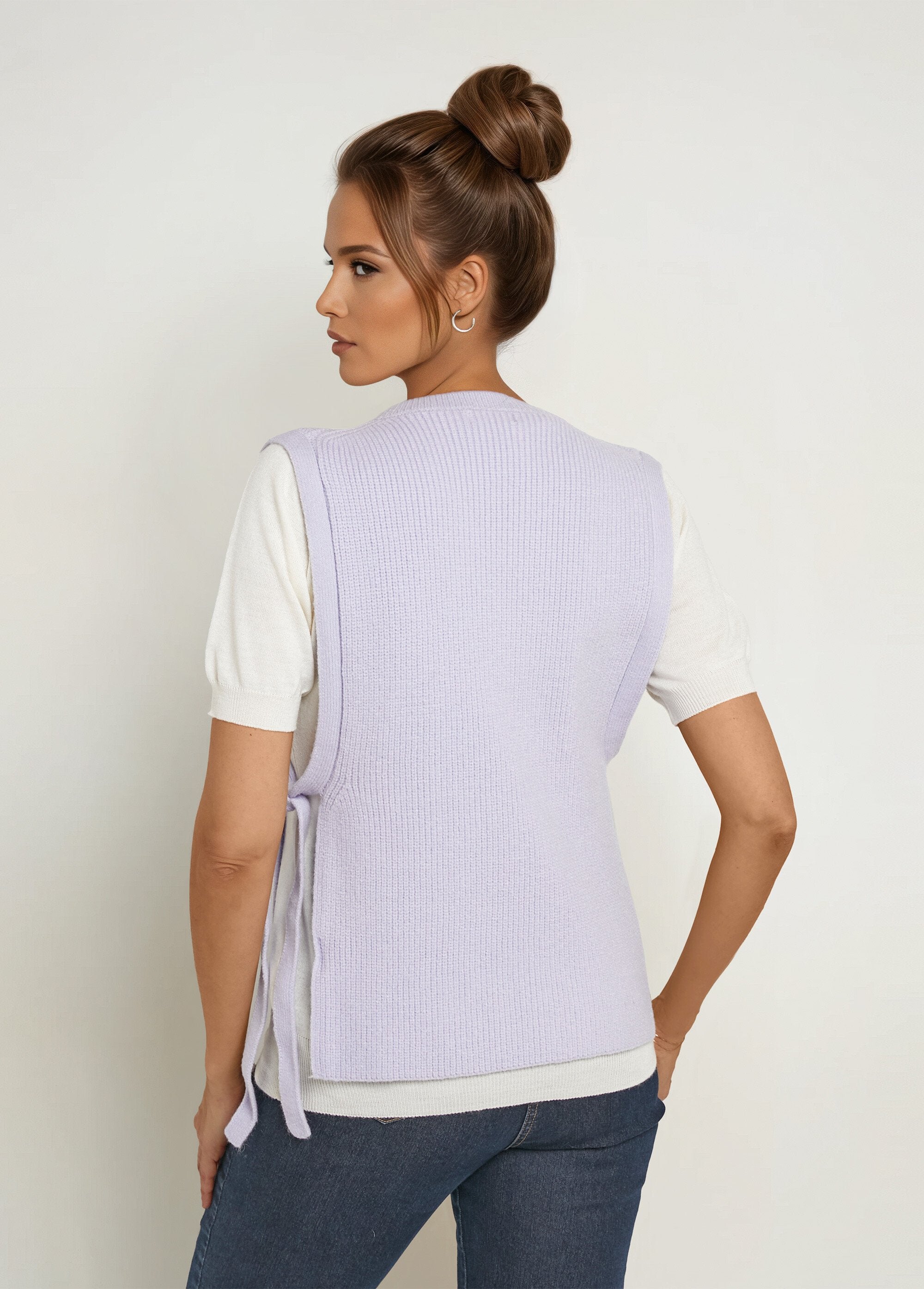 Sleeveless_sweater_with_side_tie_Light_purple_DO1_slim