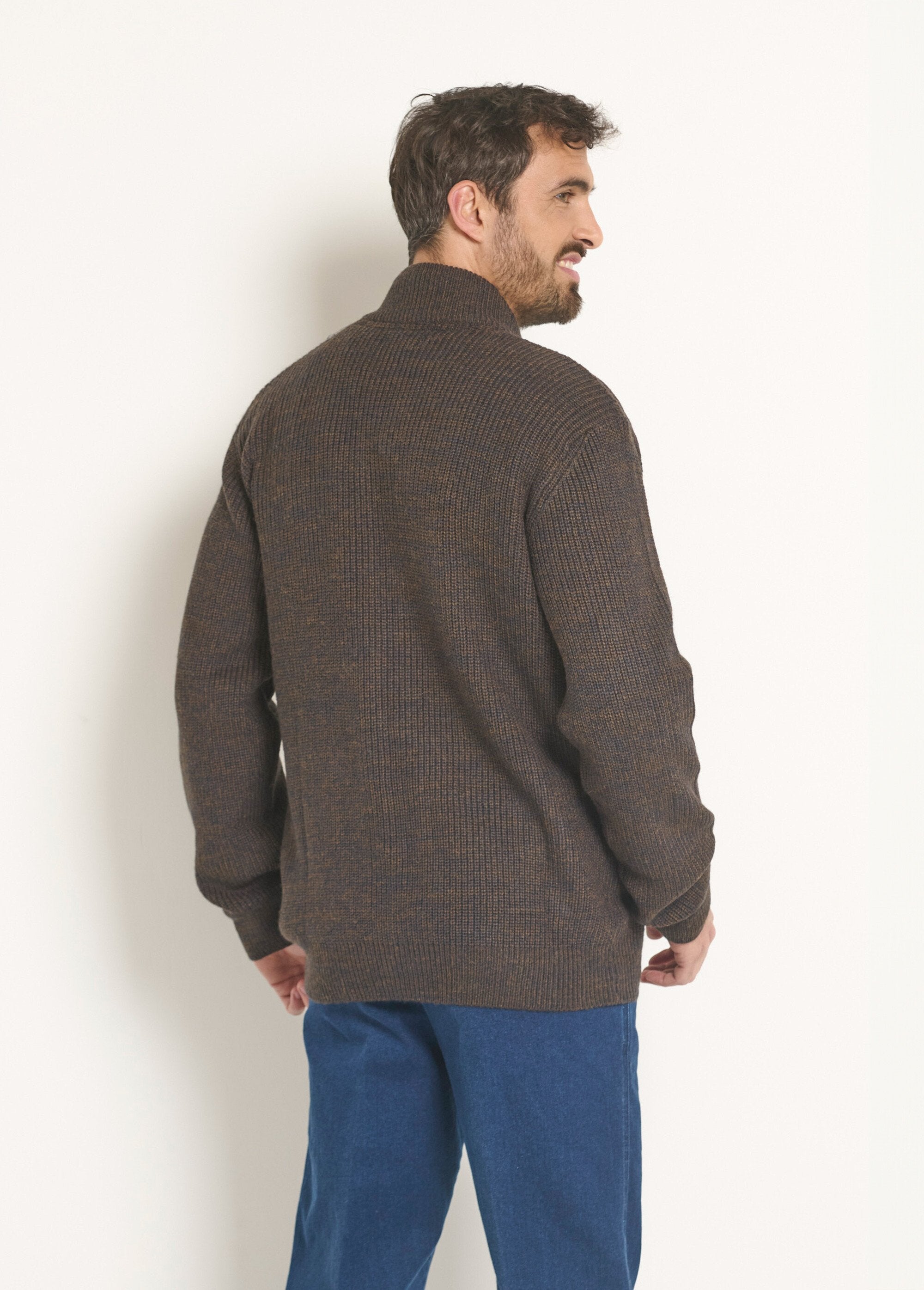Warm_heathered_zip-up_cardigan_with_wool_Brown_DO1_slim