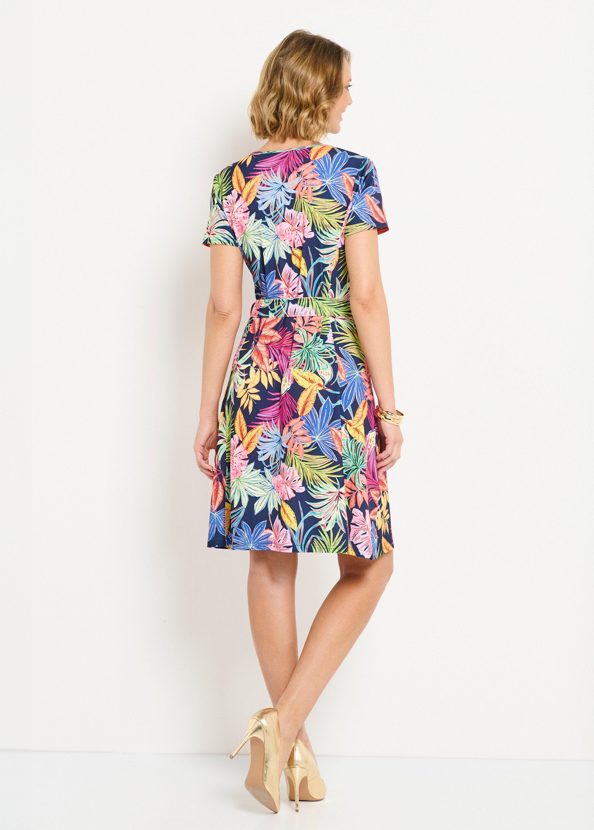 Short,_flared_V-neck_leaf_print_dress_Navy_and_pink_DO1_slim