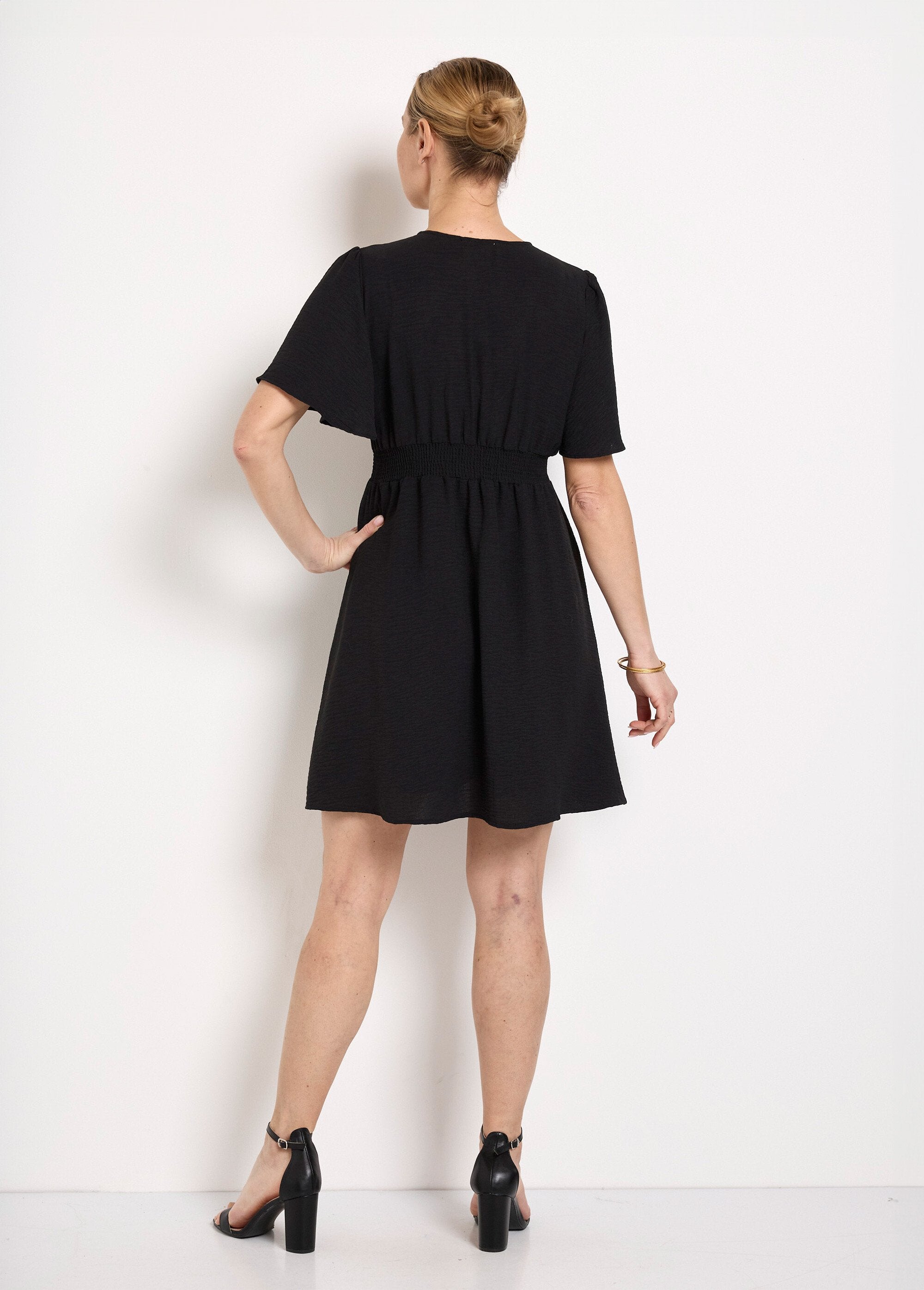 Short_dress_with_V-neck_and_empire_waist_Black_DO1_slim