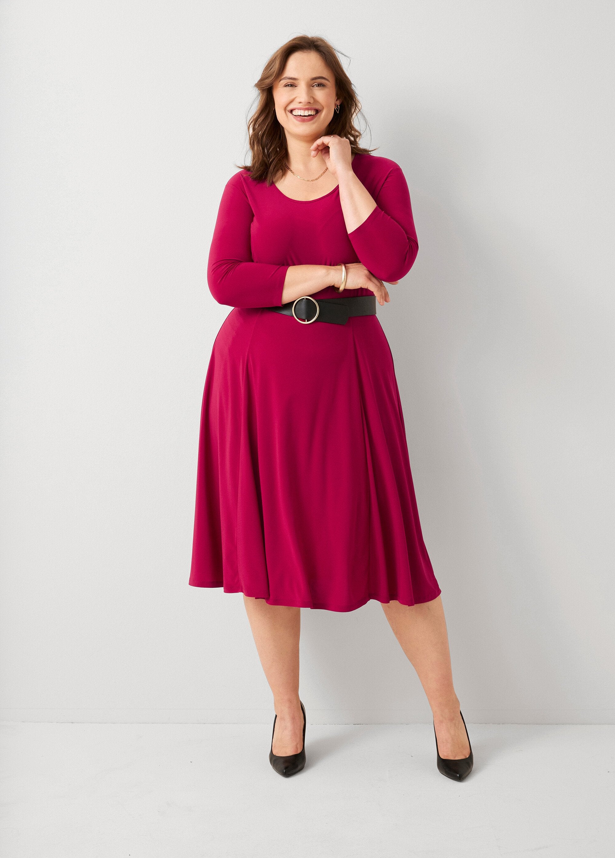 Short dress with curved line and cutouts Fuchsia | Afibel Short dress with curved line and cutouts Fuchsia | Afibel