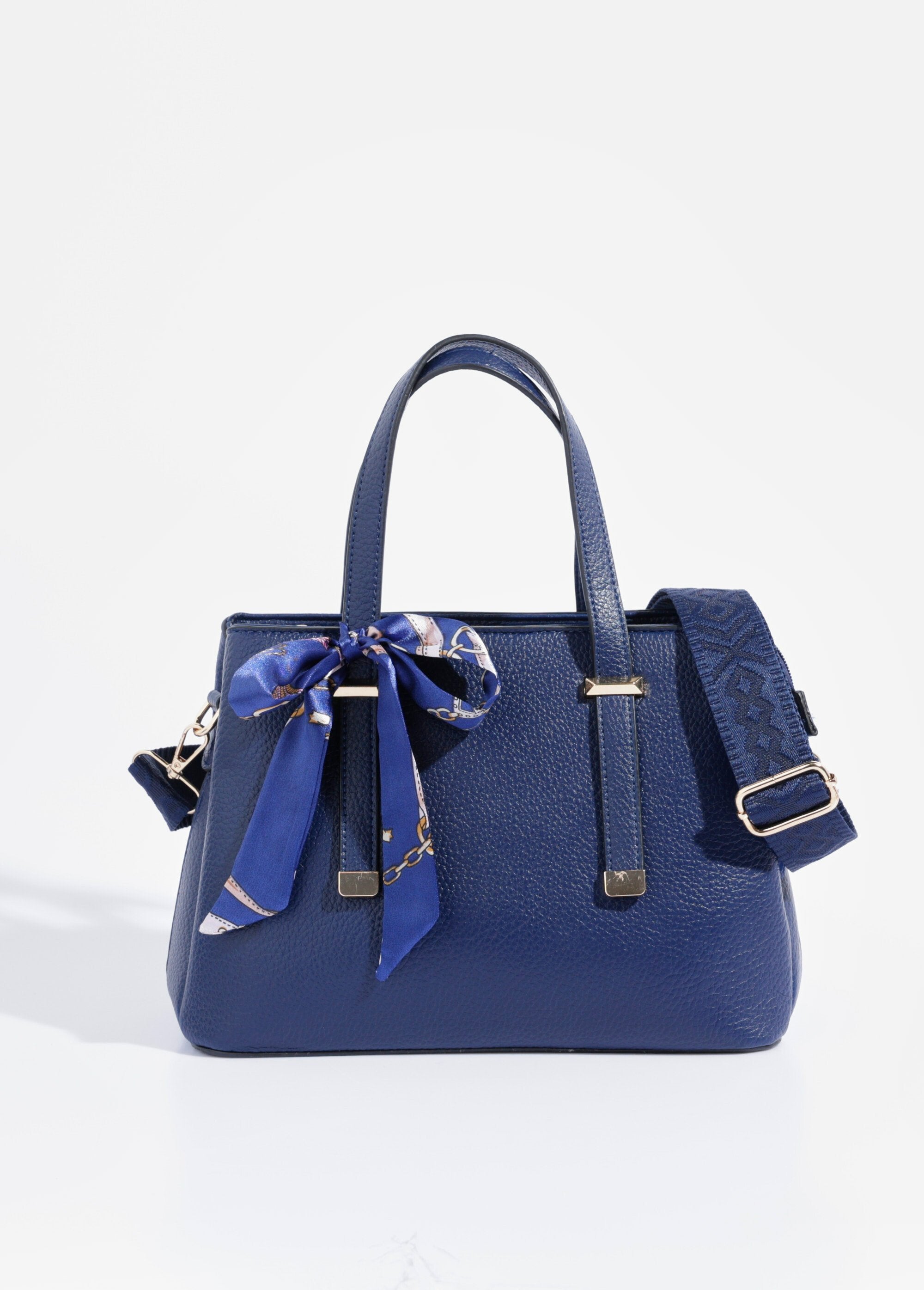 Handbag_carried_on_the_shoulder_or_by_hand_Marine_FA1_slim