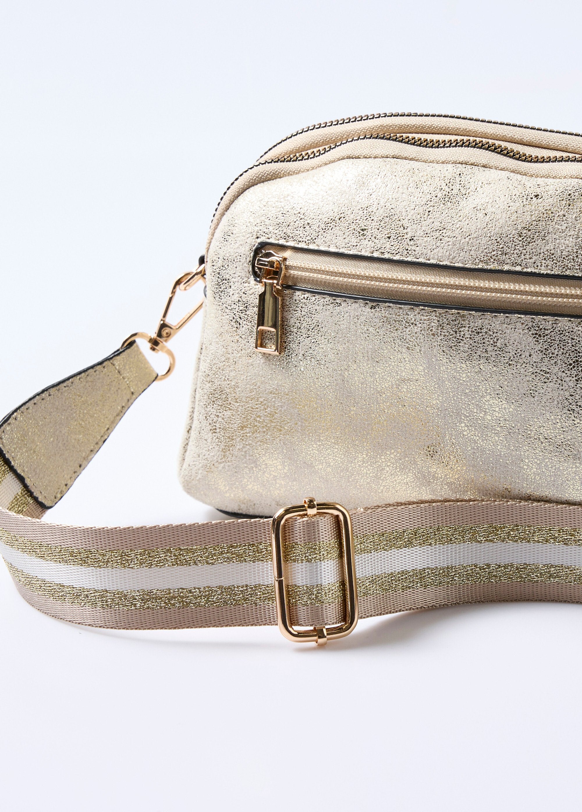 Fancy_faux_leather_bag_with_shoulder_strap_Golden_DO1_slim