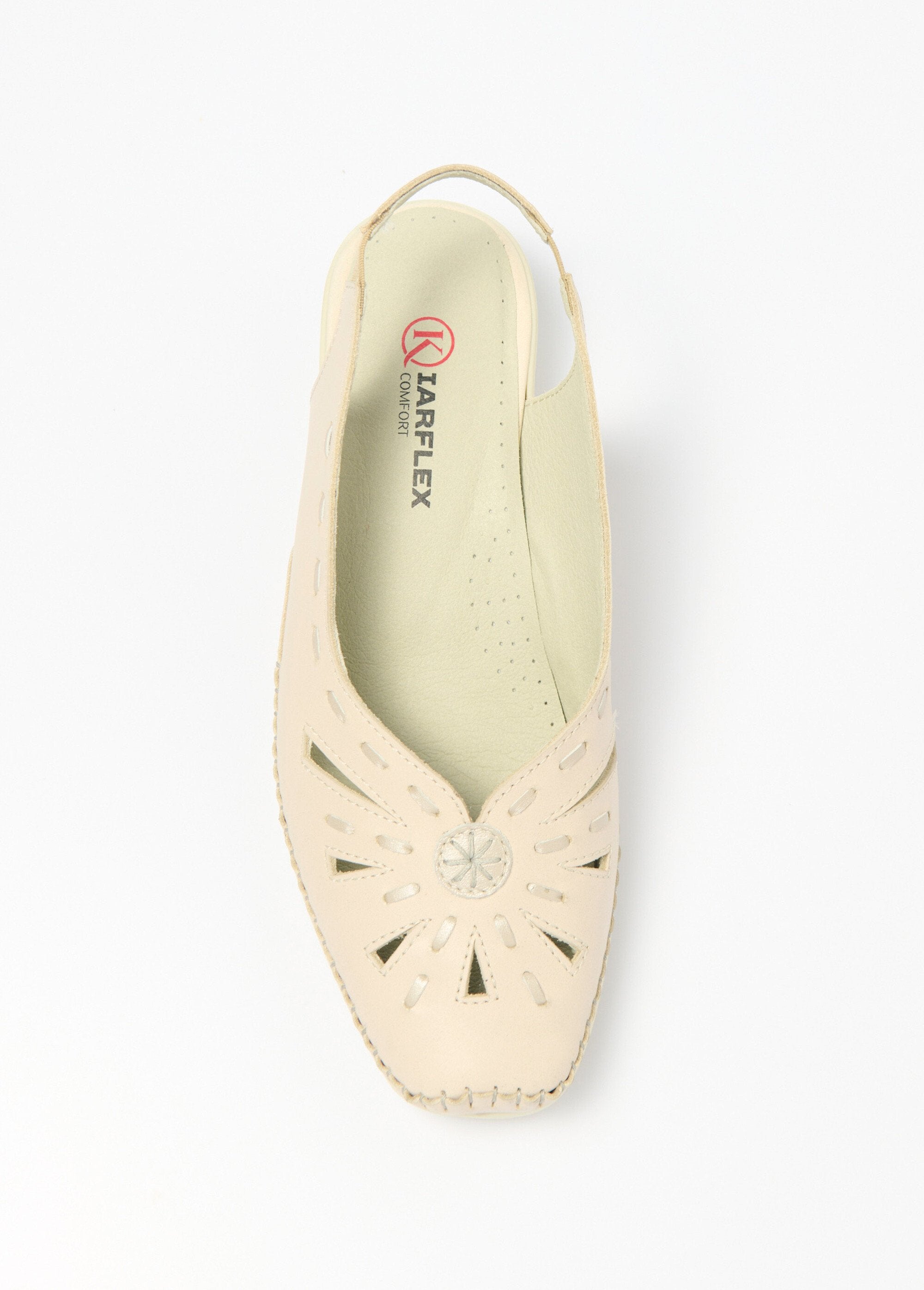 Comfort_width_closed_toe_leather_sandals_Beige_OV1_slim