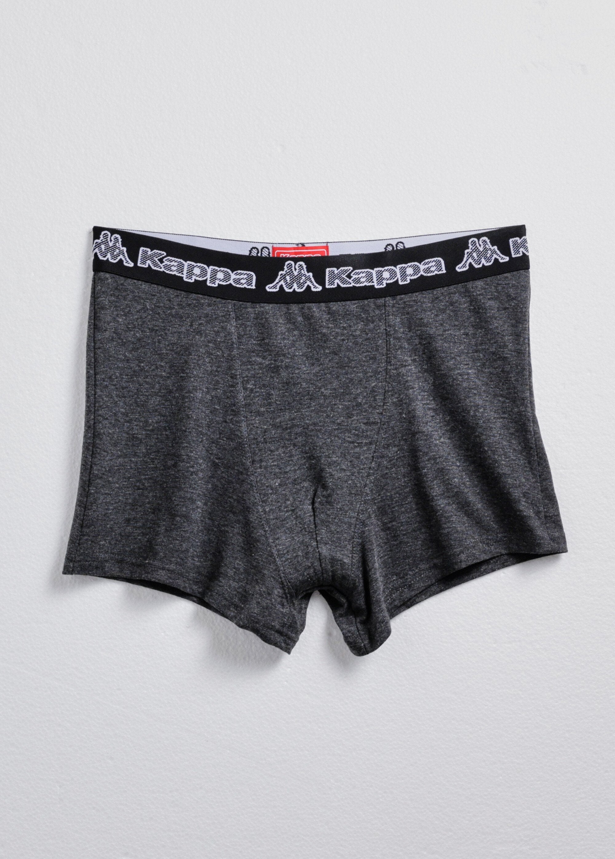 Plain_boxers_with_matching_elasticated_waistband_Black_matching_DE2_slim