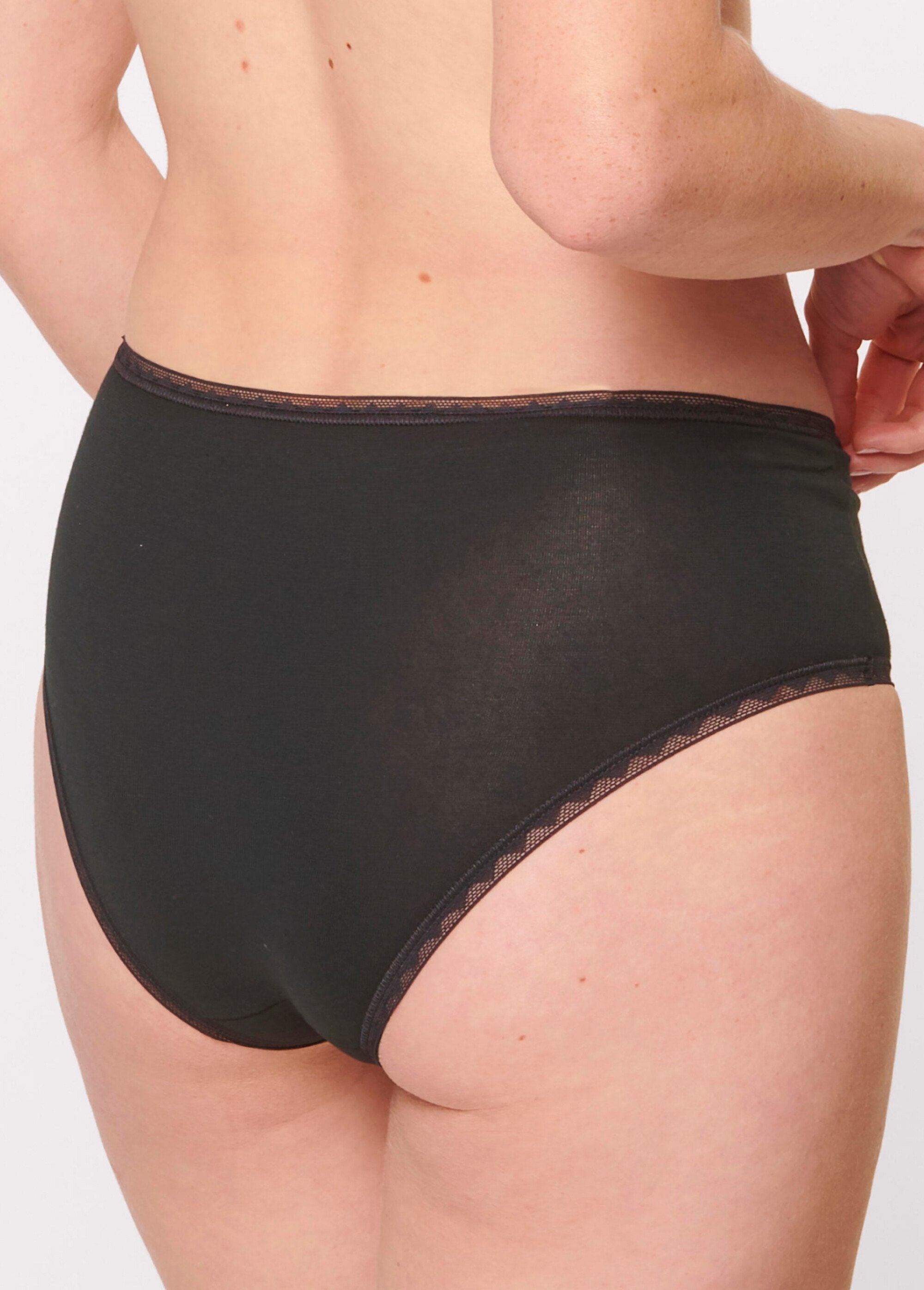 Sloggi®_-_Maxi_Go_Organic_high_waist_briefs_Black_lot2_DO1_slim