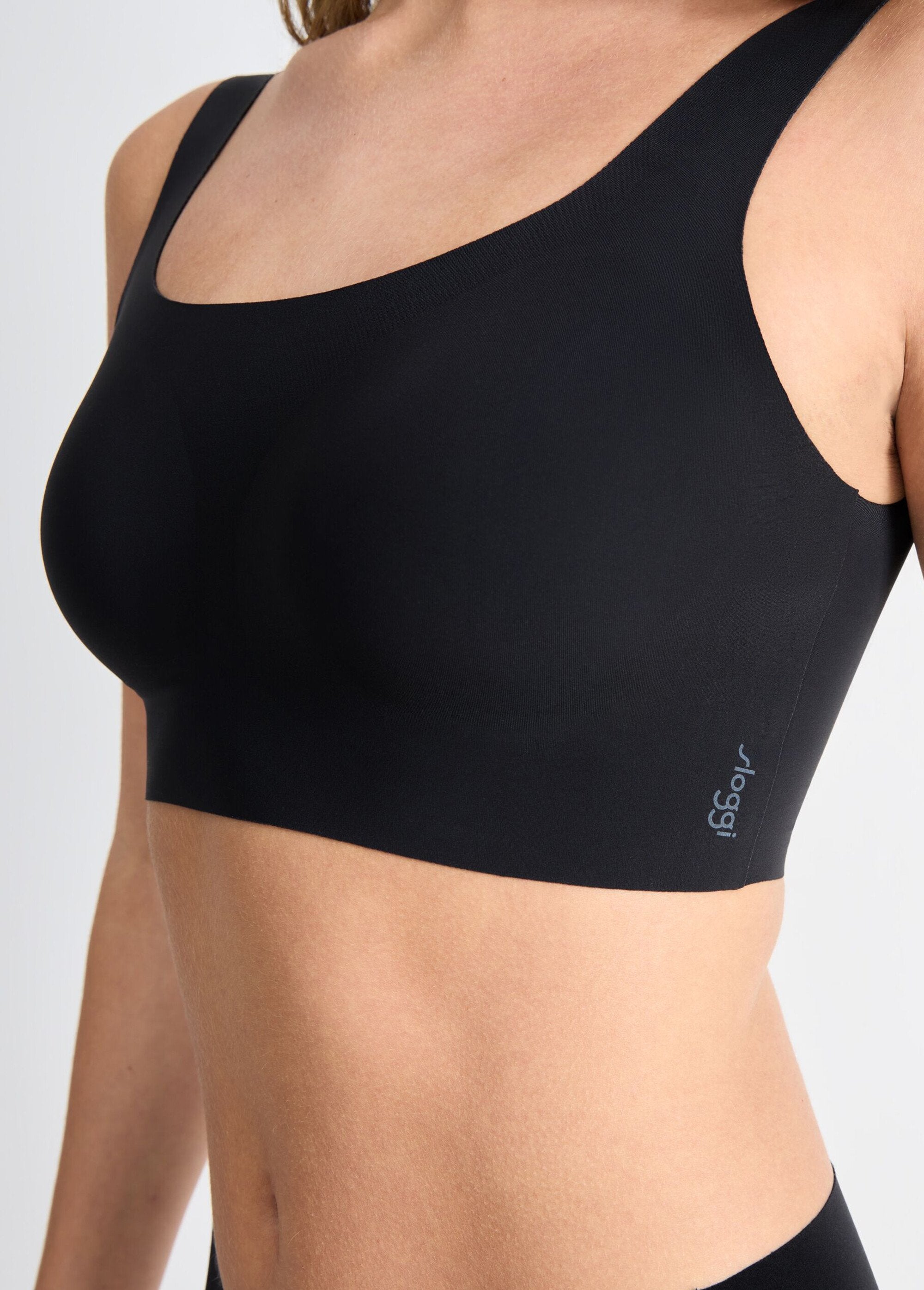 Invisible_microfiber_bra_Black_DE1_slim