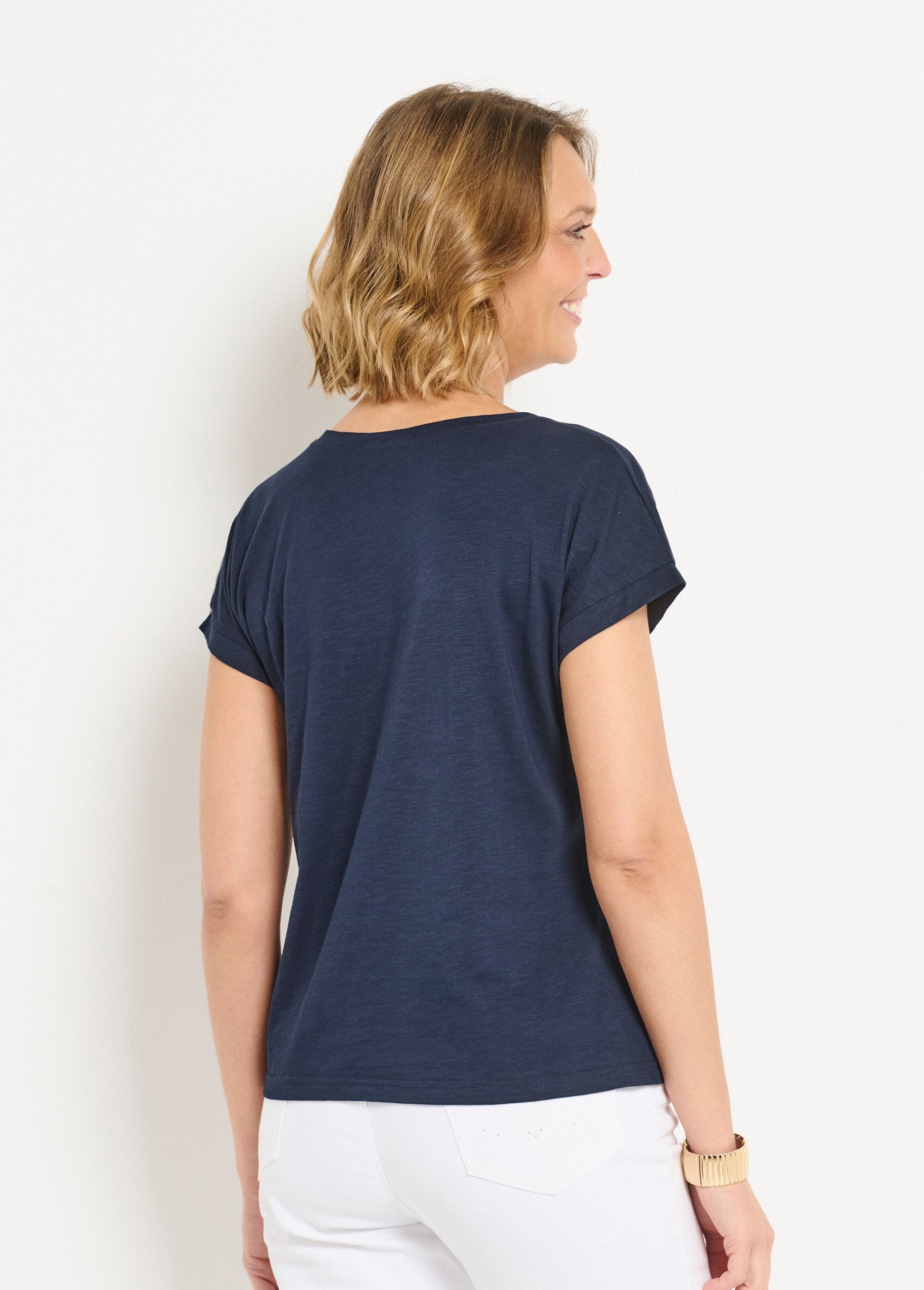 Plain_short_sleeve_openwork_embroidered_t-shirt_Marine_DO1_slim
