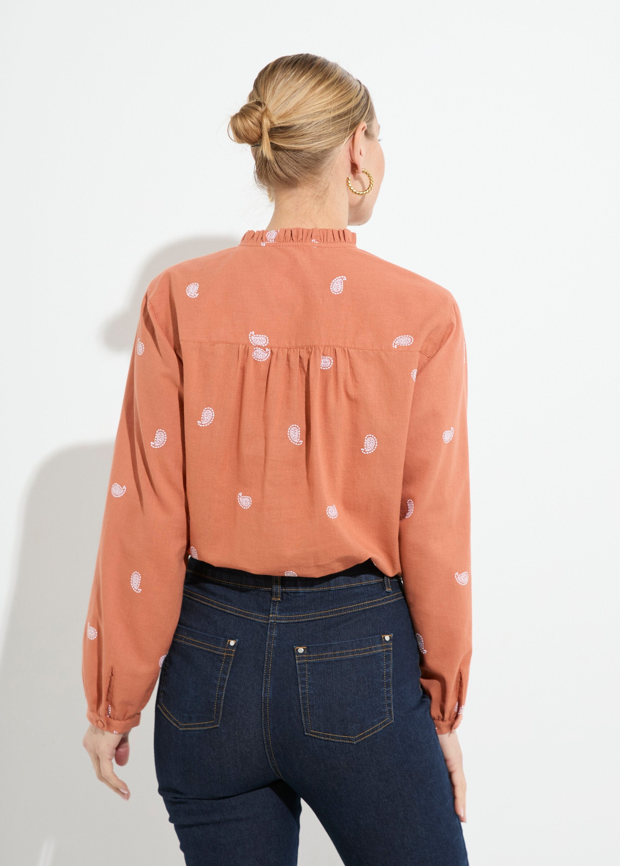 Embroidered_cotton_gauze_tunic_with_ruffled_collar_Caramel_and_white_DO1_slim