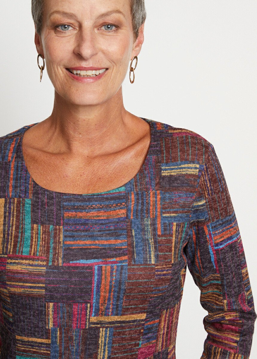 Warm_knit_tunic_with_graphic_print_Multicolor_DE1_slim