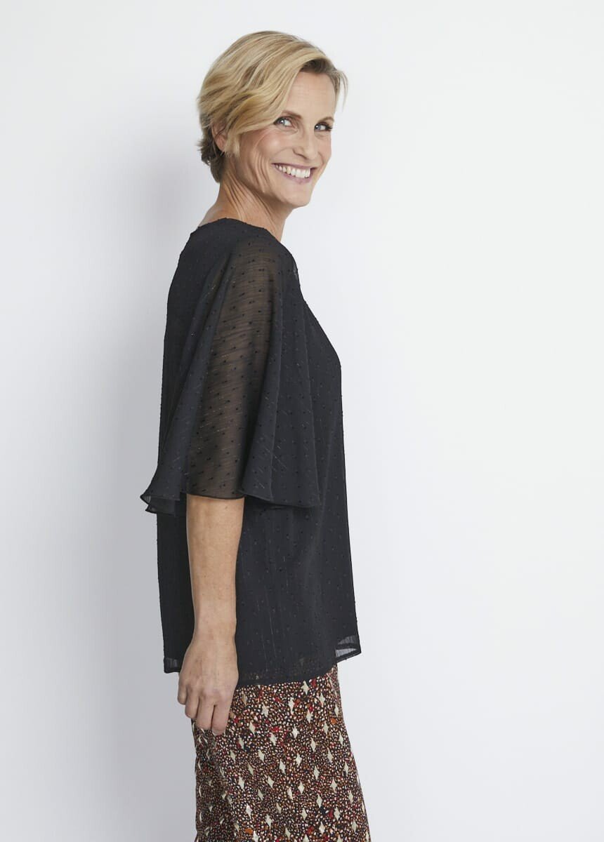 Long_plumetis_veil_tunic_with_butterfly_sleeves_Black_DR1_slim