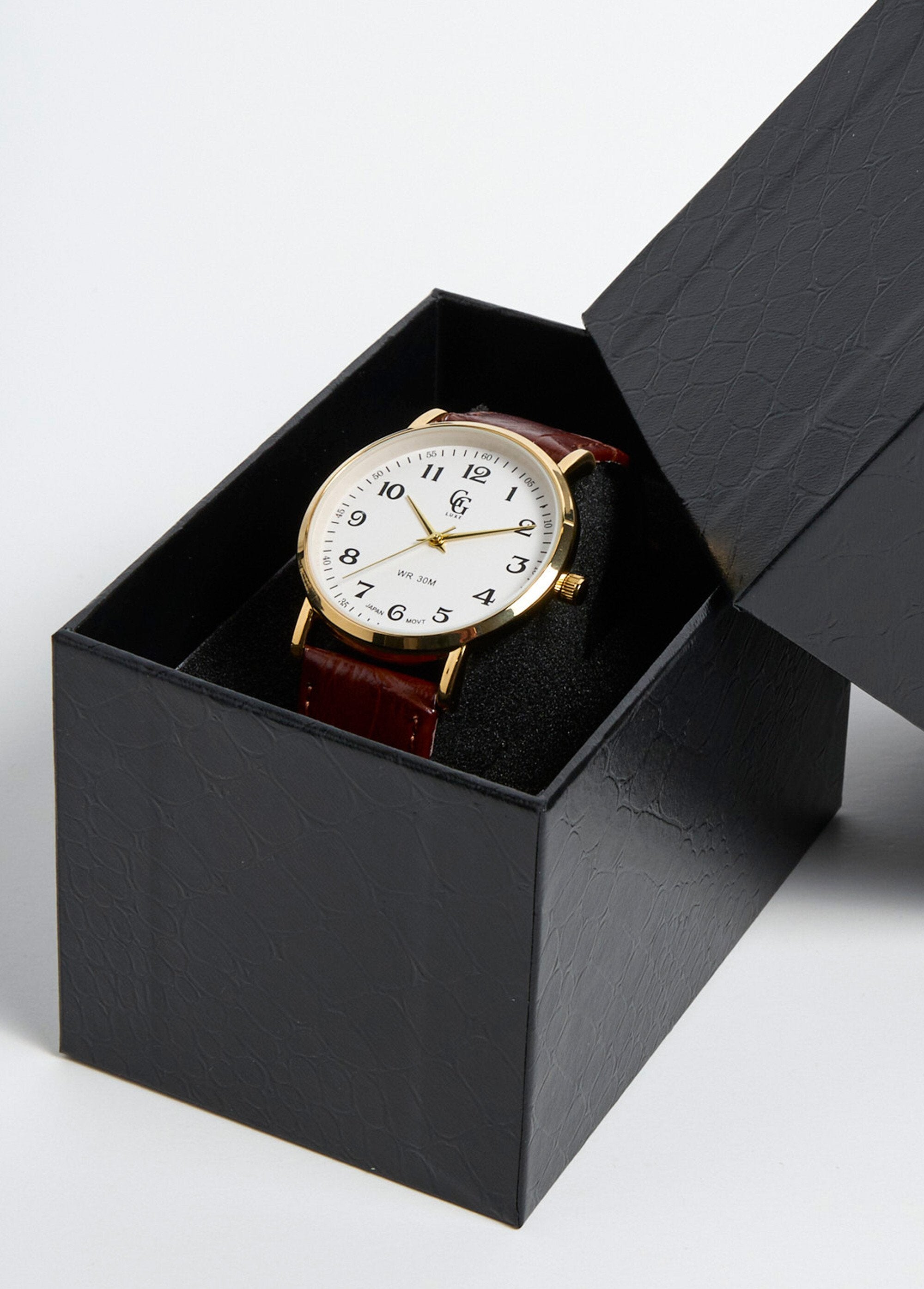 Round_stainless_steel_and_crocodile-style_leather_watch_Brown_FA1_slim