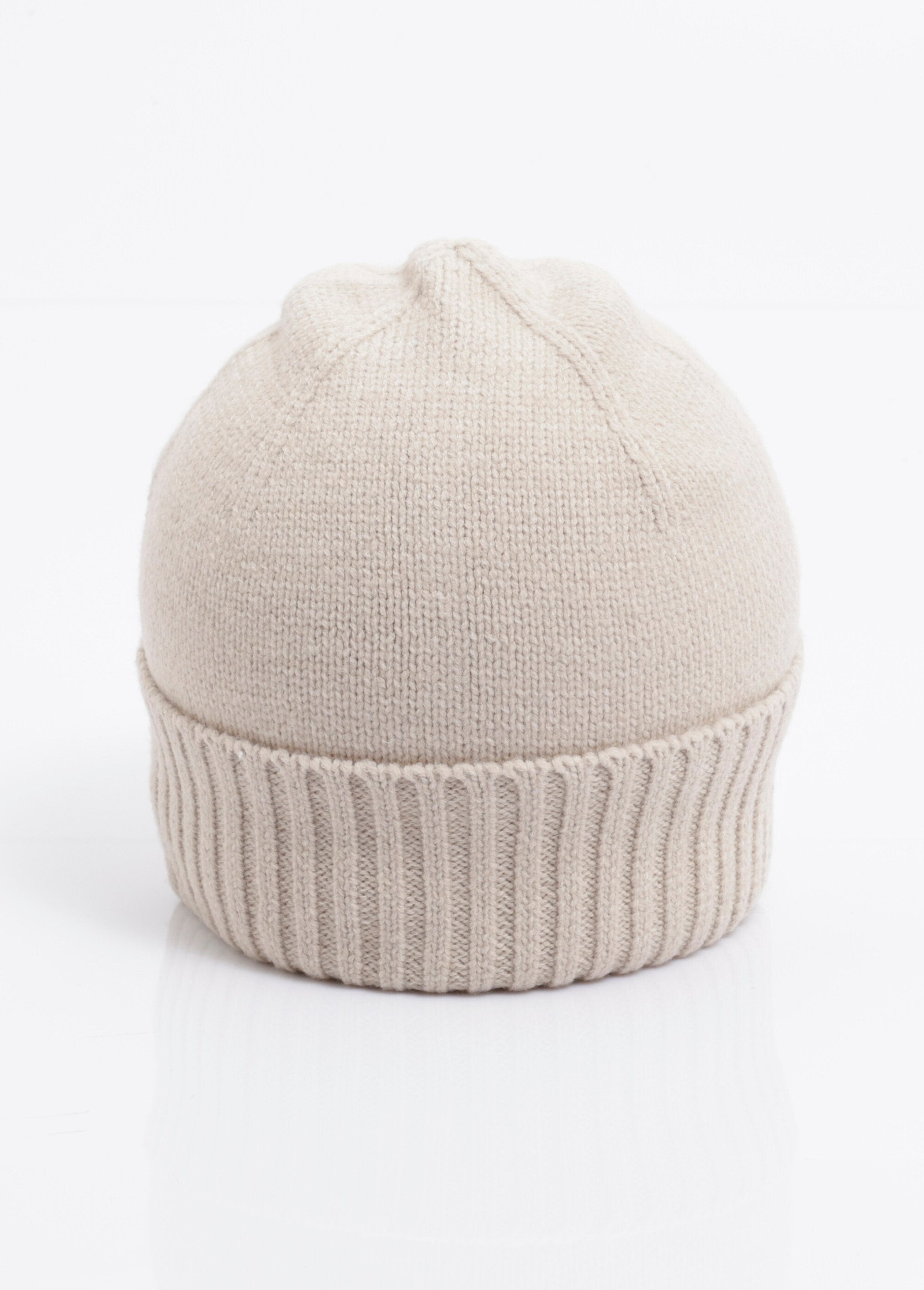 Ribbed_beanie,_soft_knit_with_wool_Beige_FA1_slim