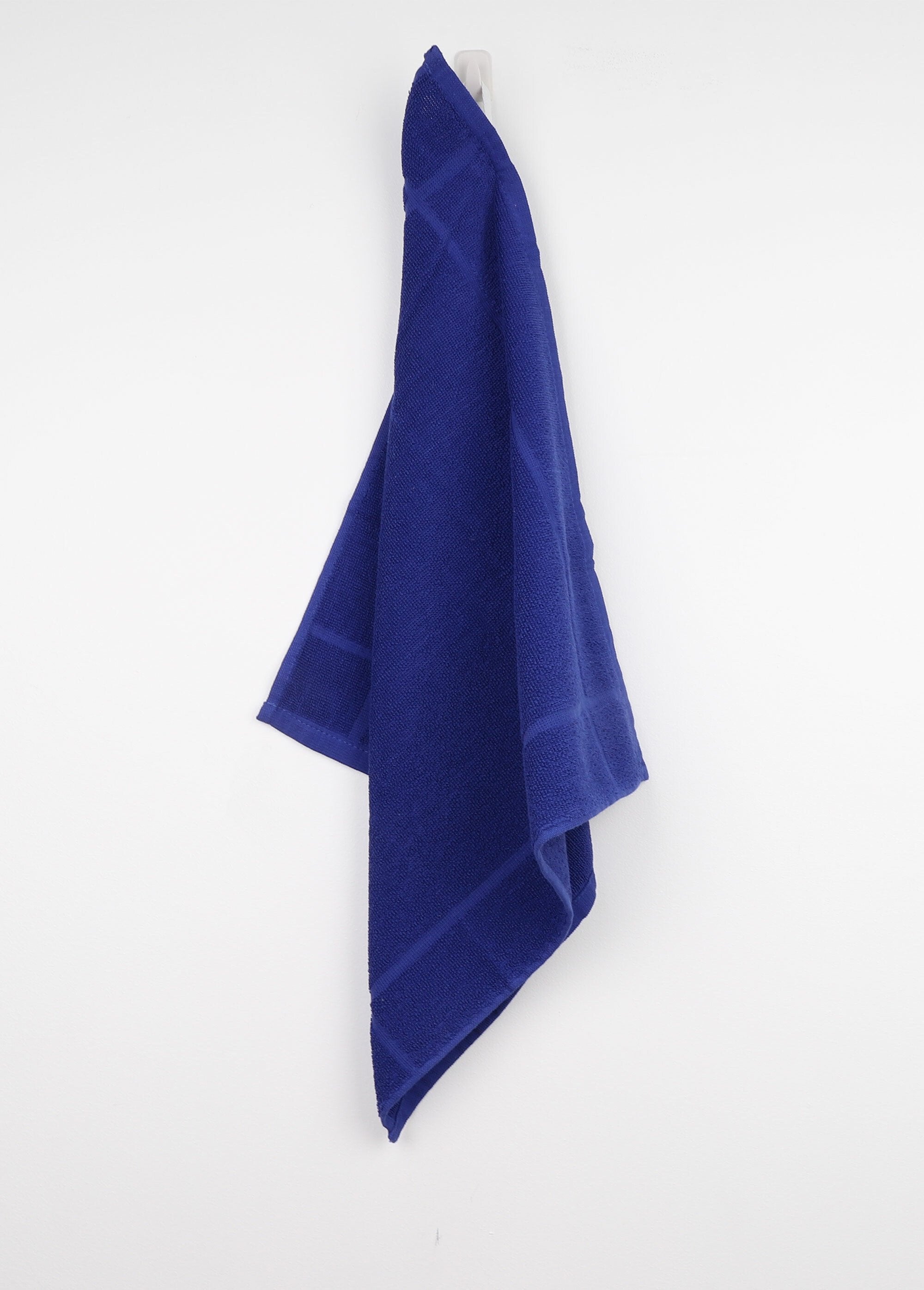 Blue_sponge_square_50x50cm_Blue_FA1_slim