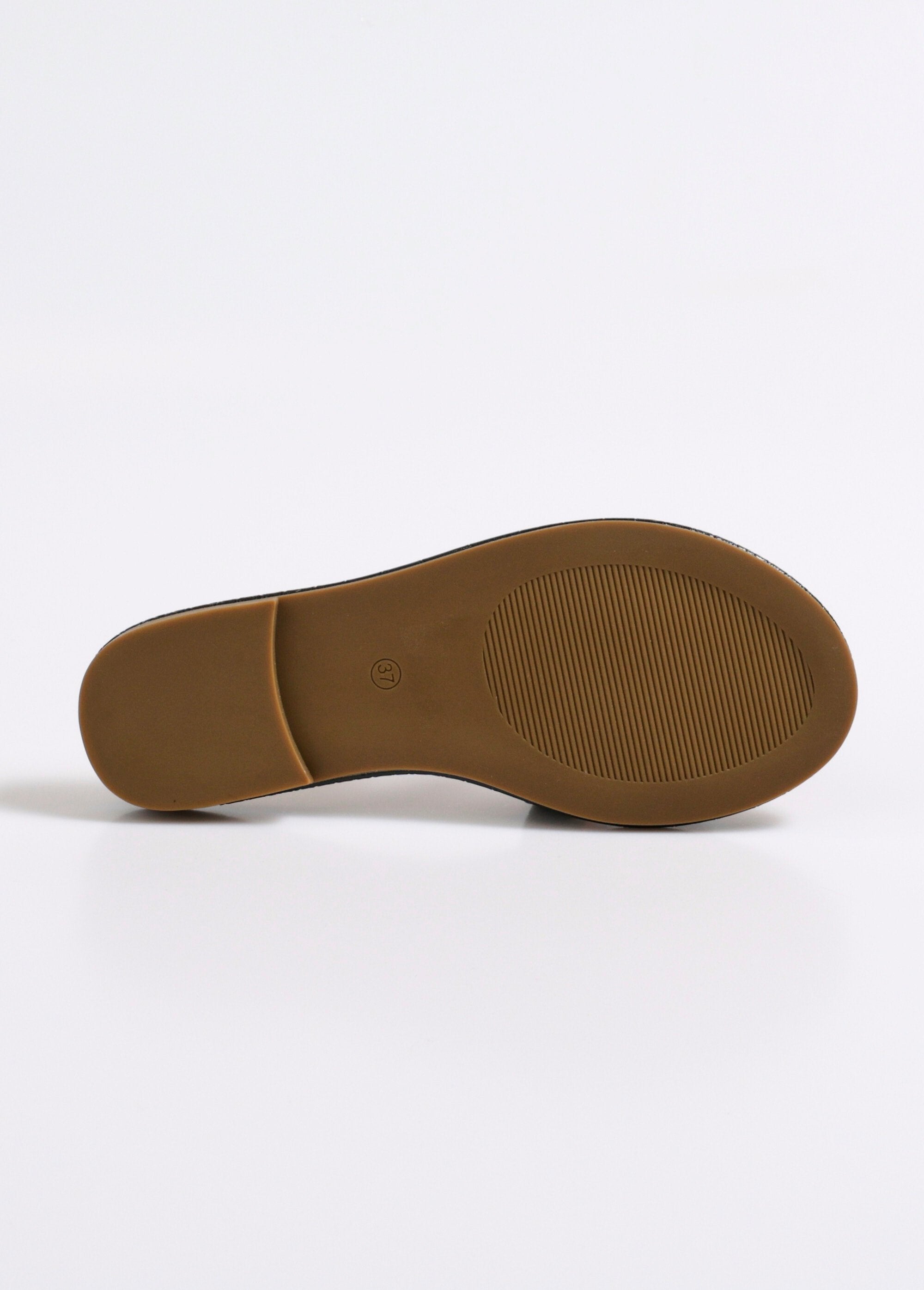 Chic_crocodile-style_flat_mules_Black_UN1_slim