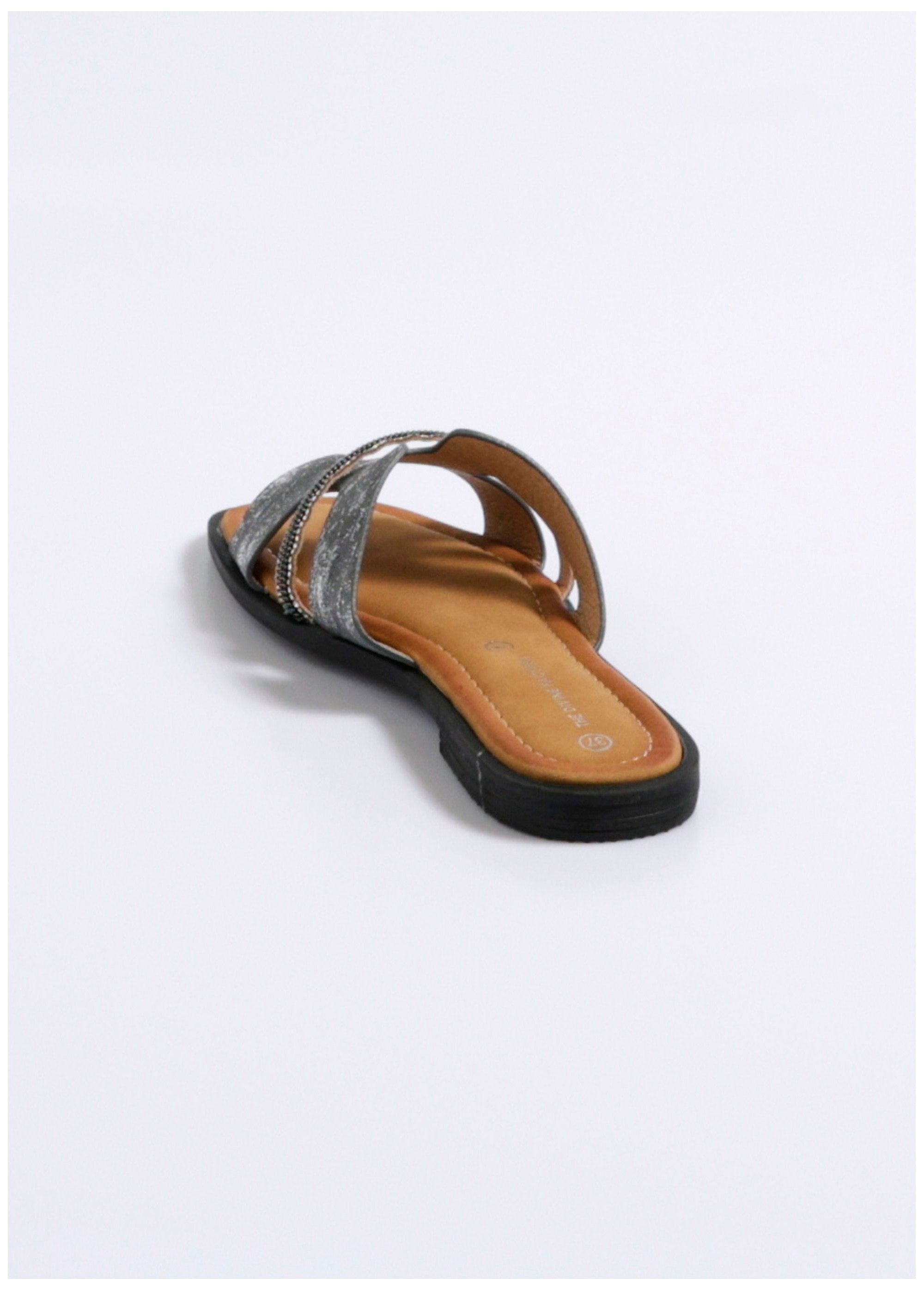 Metallic_mules_with_metal_strap_detail_Black_DO1_slim