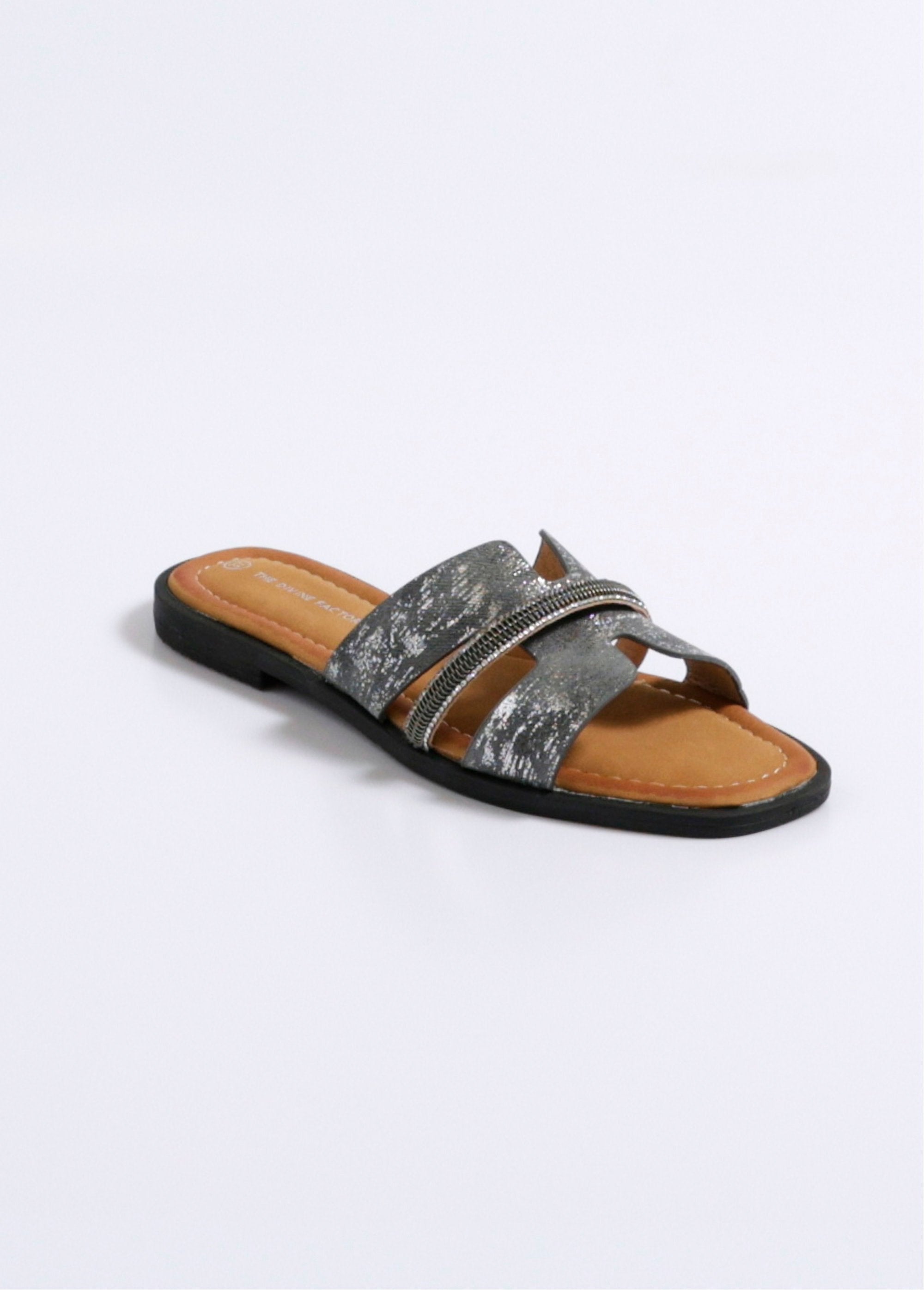 Metallic_mules_with_metal_strap_detail_Black_FA1_slim